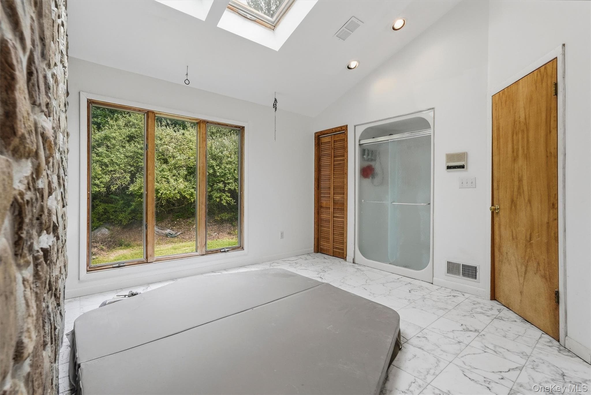 31 Boswell Road thumbnail 23