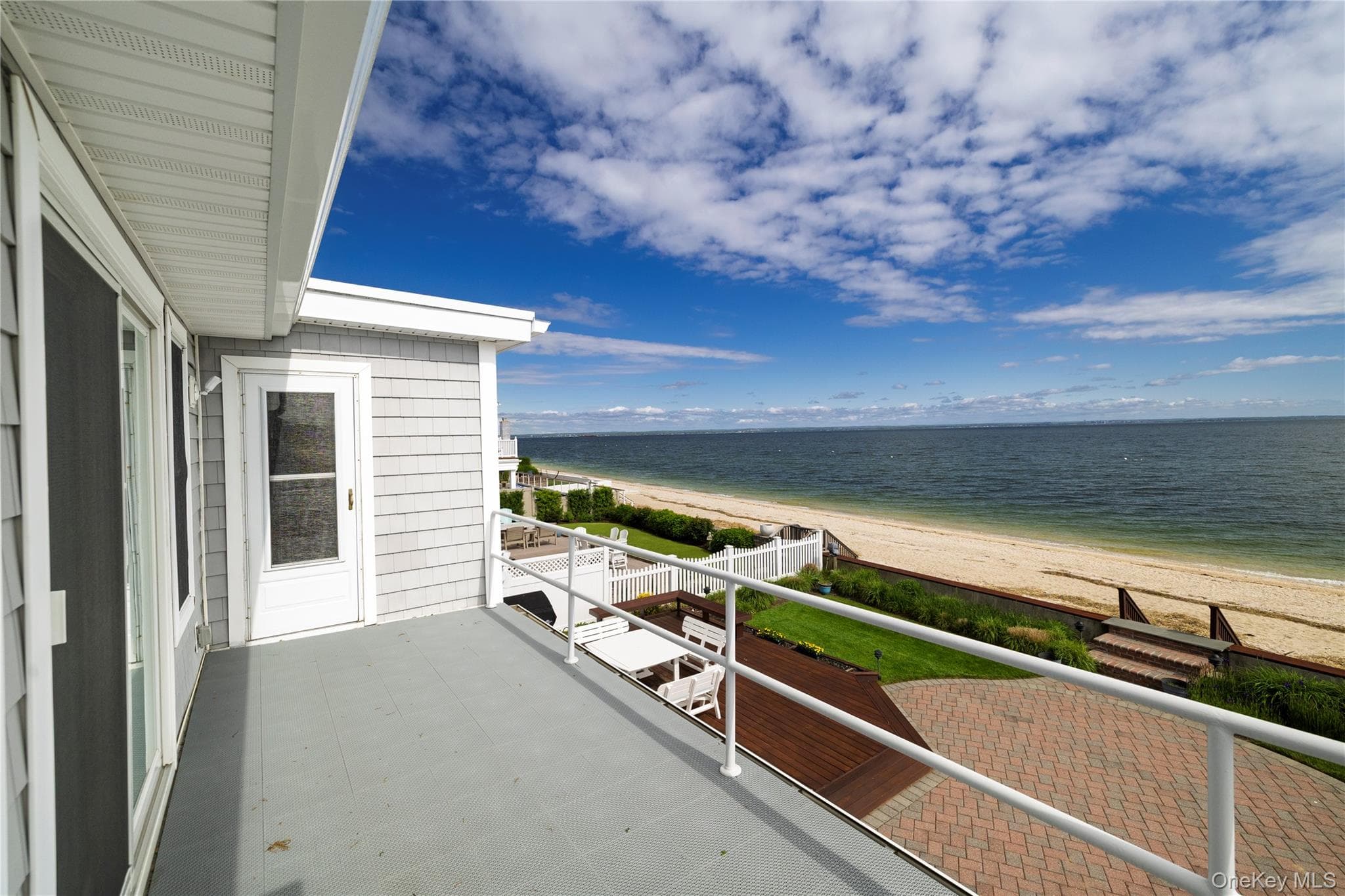 19 Oak Shore Drive thumbnail 21