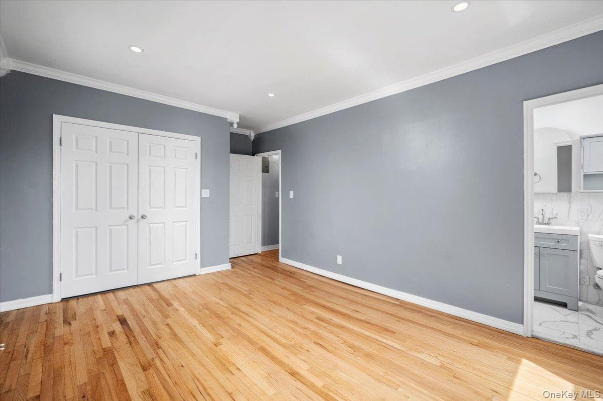 1111 Midland Avenue Unit: 6G thumbnail 15