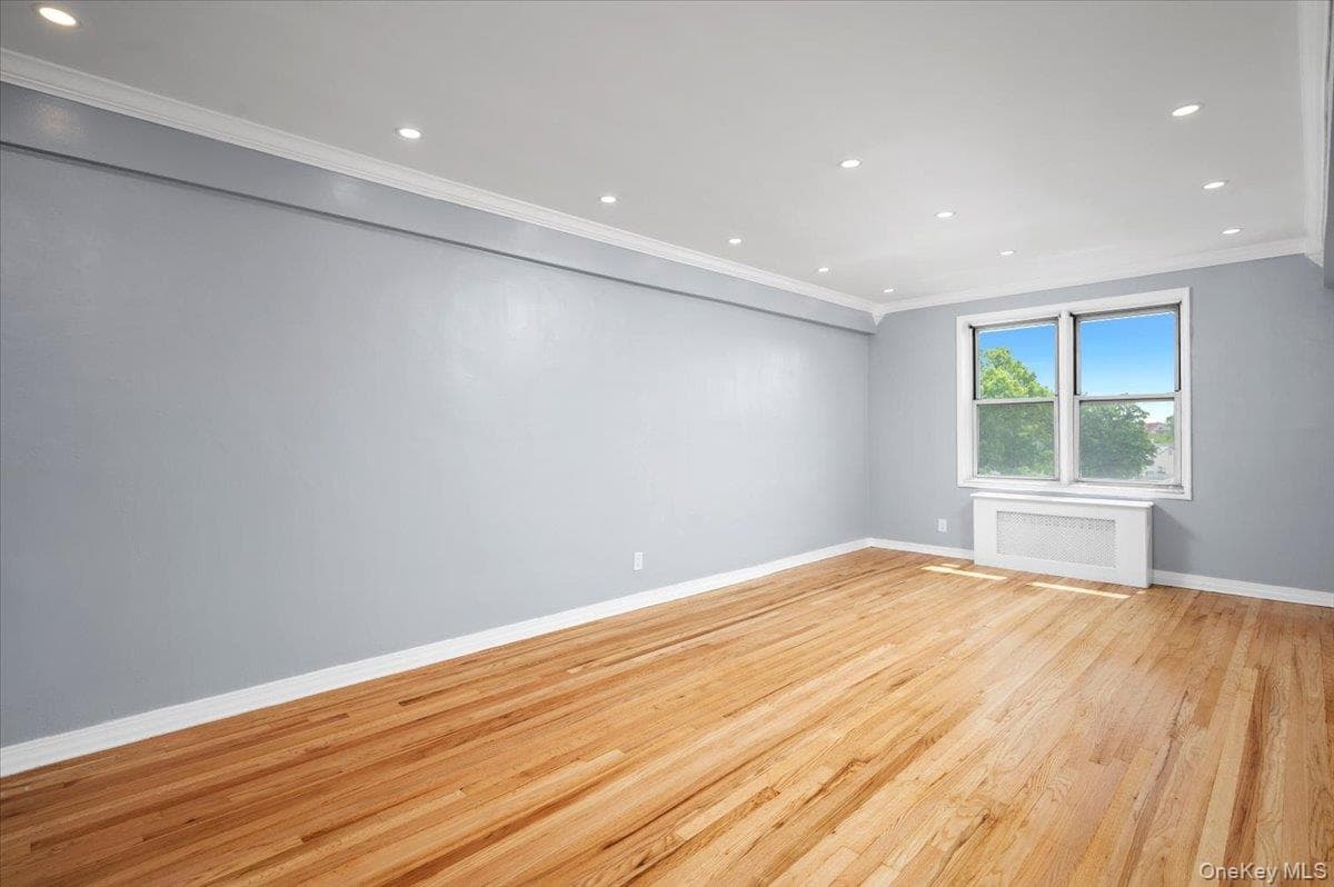 1111 Midland Avenue Unit: 6G thumbnail 6