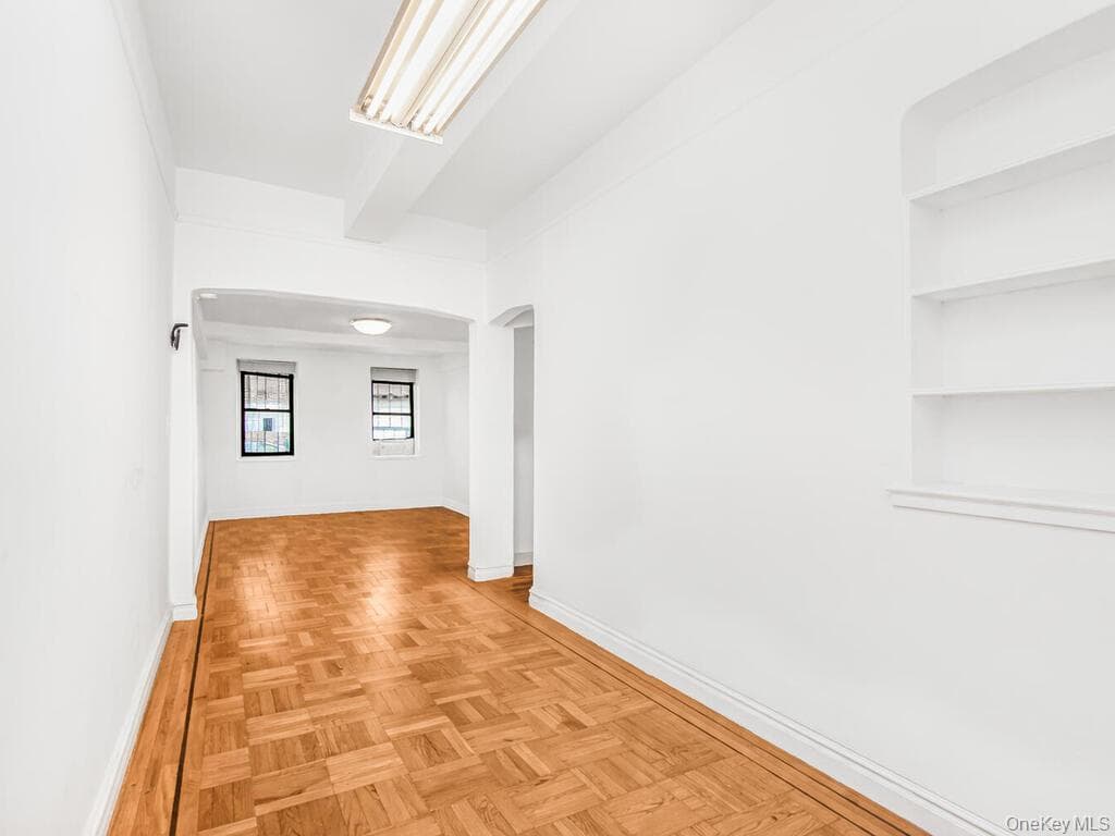 860 Grand Concourse Unit: 1i, Bronx