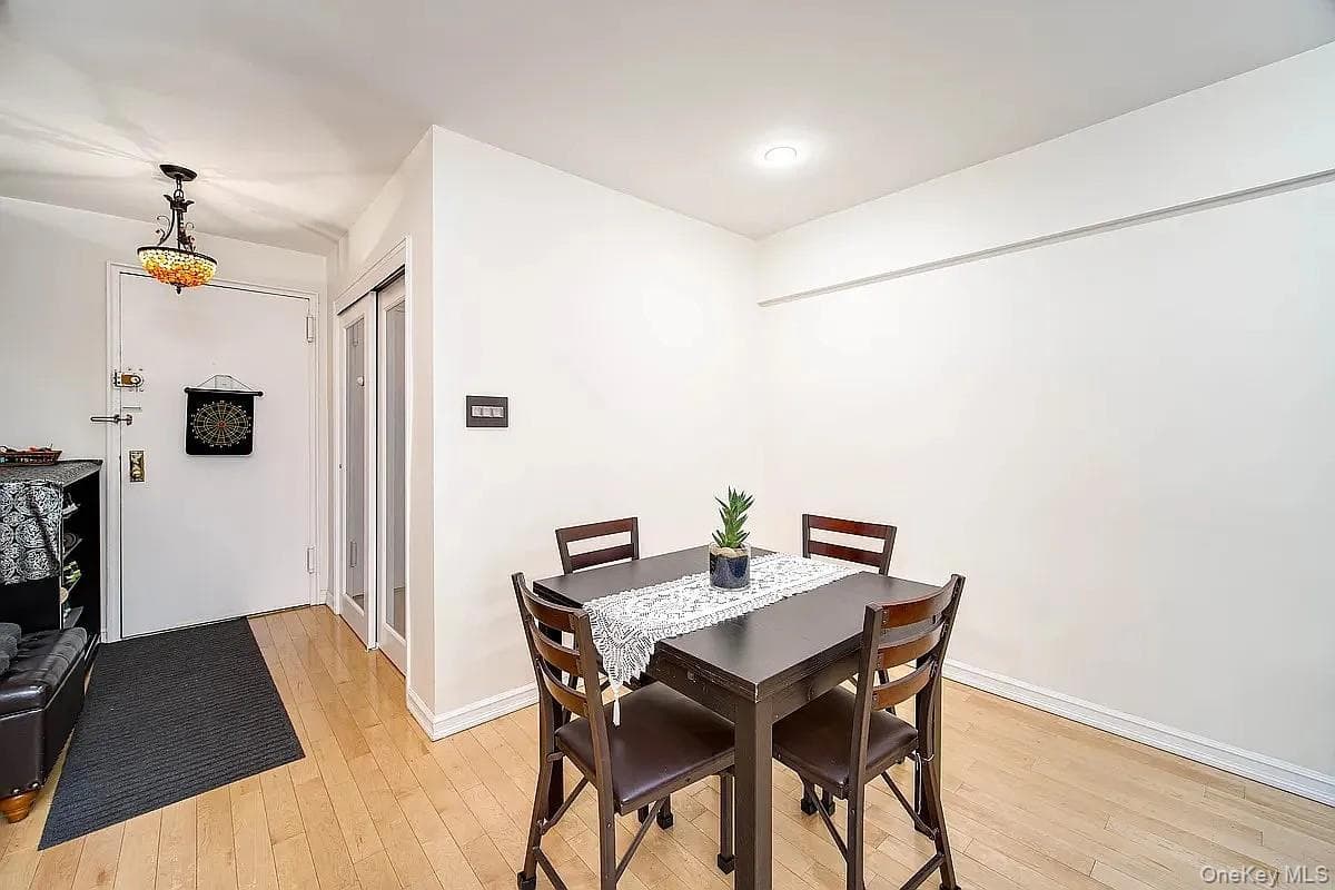 99-05 59th Avenue Unit: 2A thumbnail 4