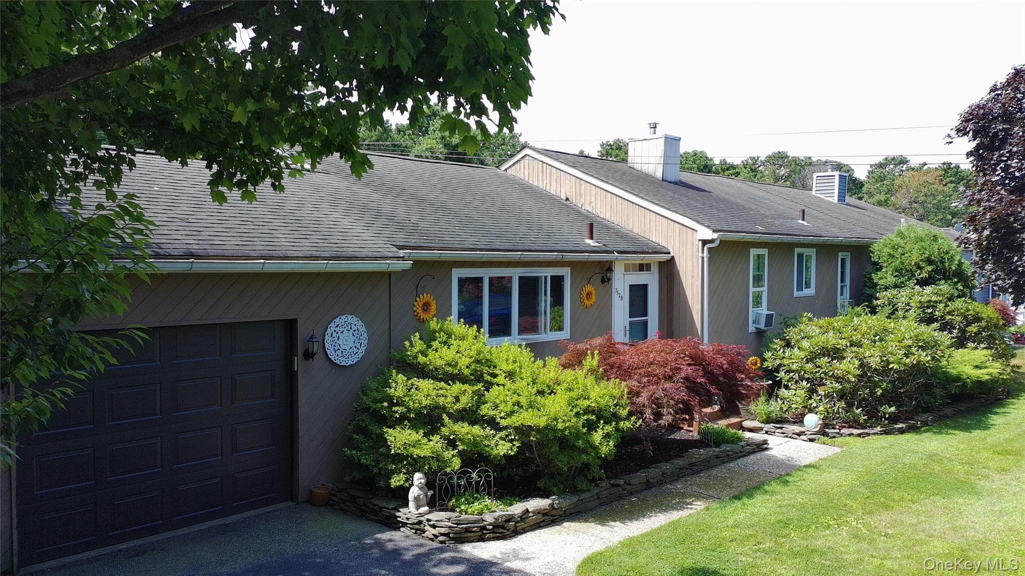 752 Mccord Street Unit: B, Westhampton Beach