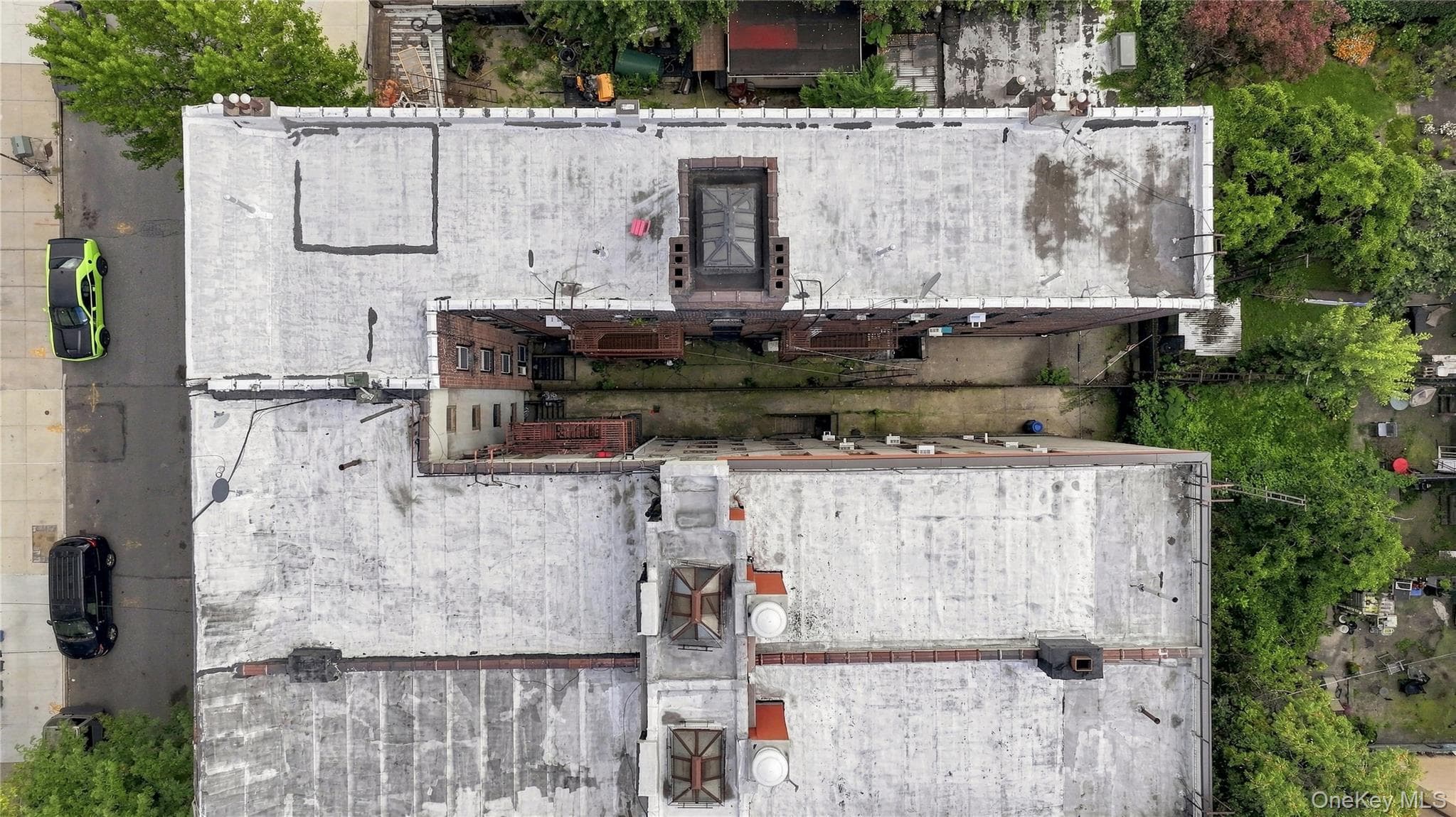 162 Dupont Street thumbnail 7