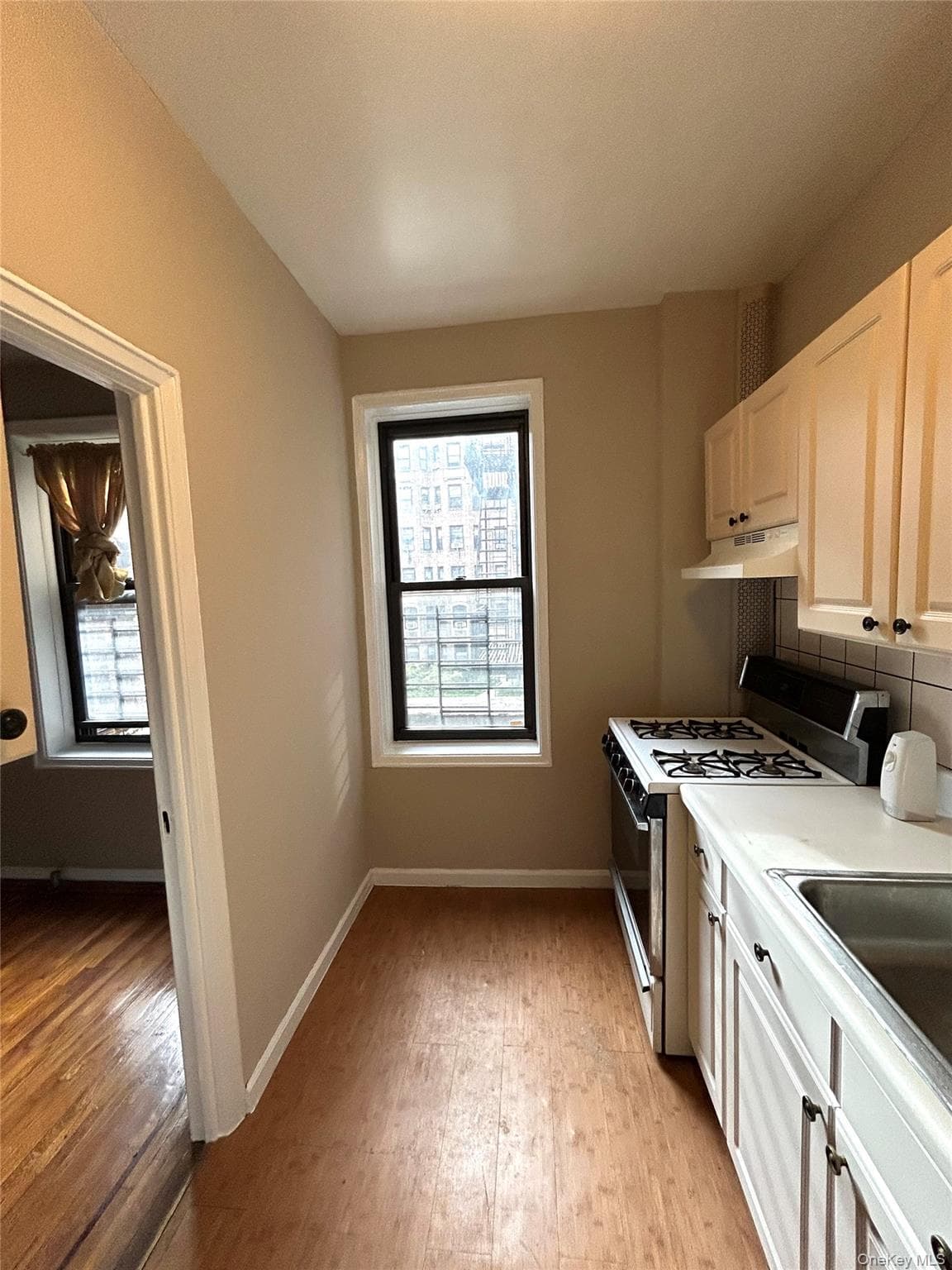758 Brady Court Unit: 214 thumbnail 4