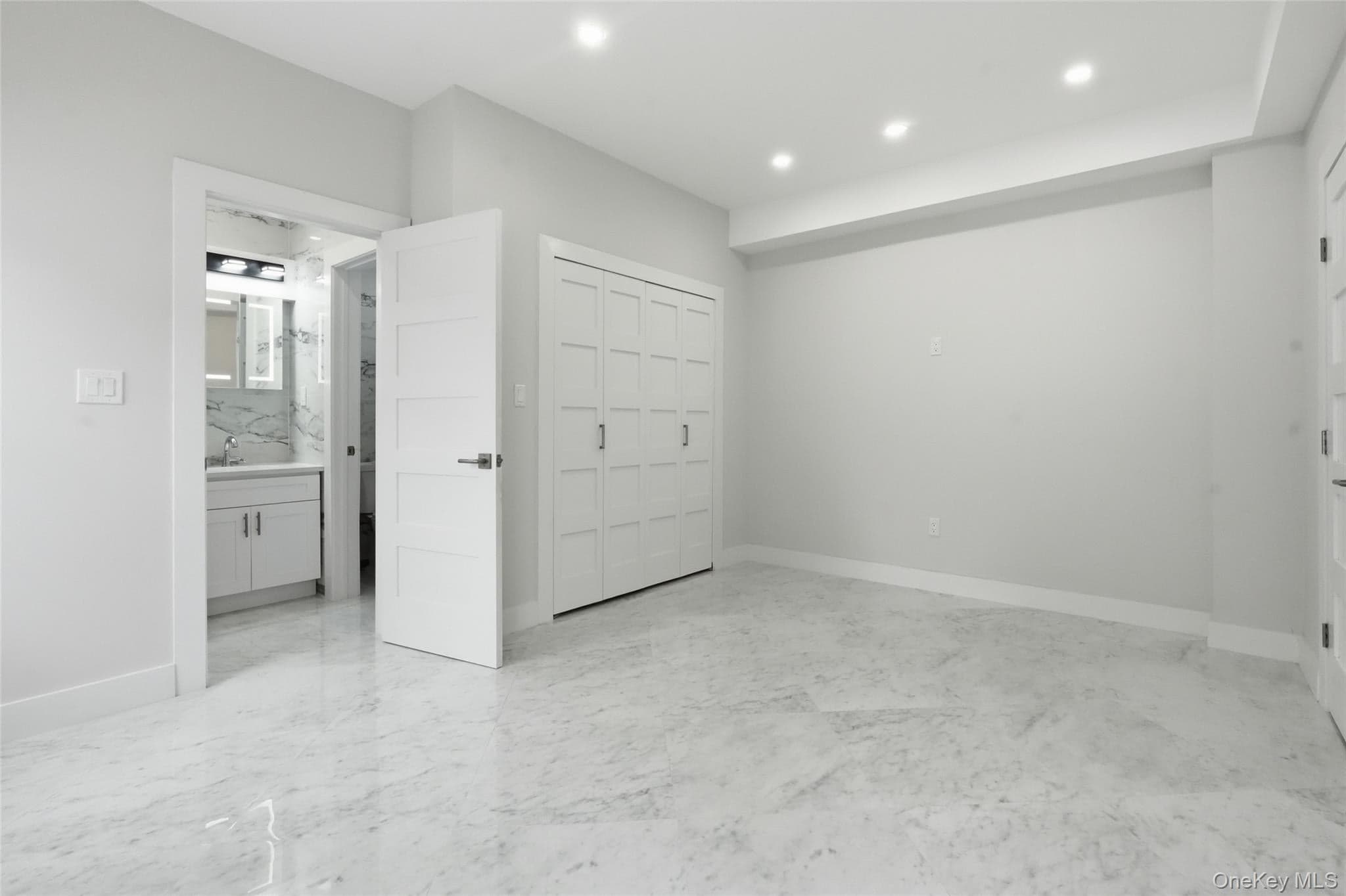 23 Doherty Avenue thumbnail 6
