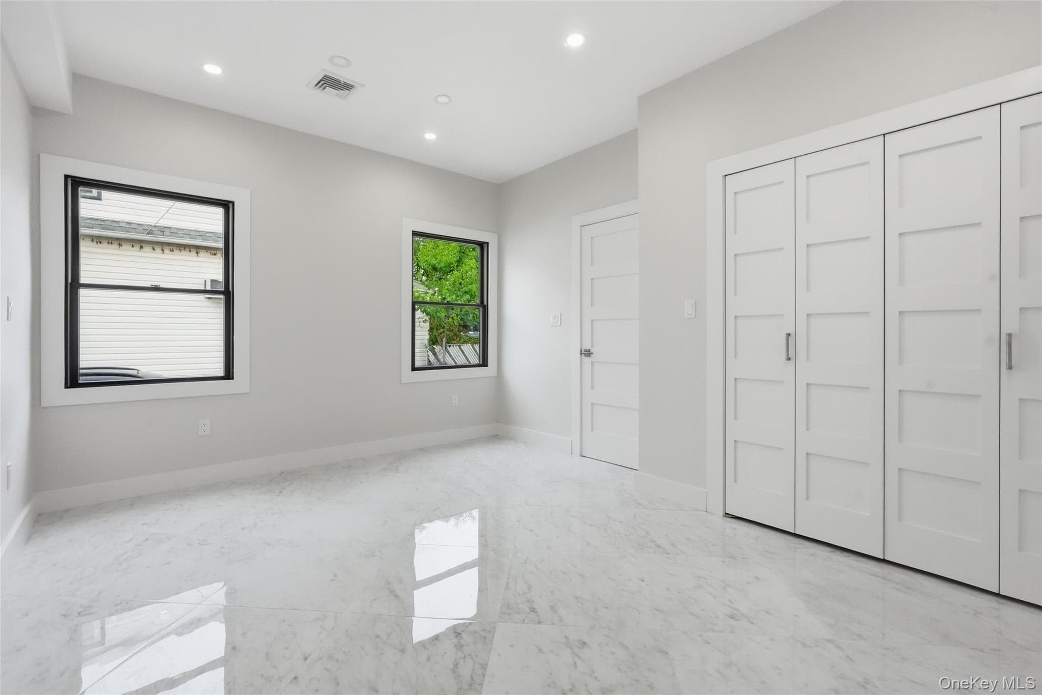 23 Doherty Avenue thumbnail 8