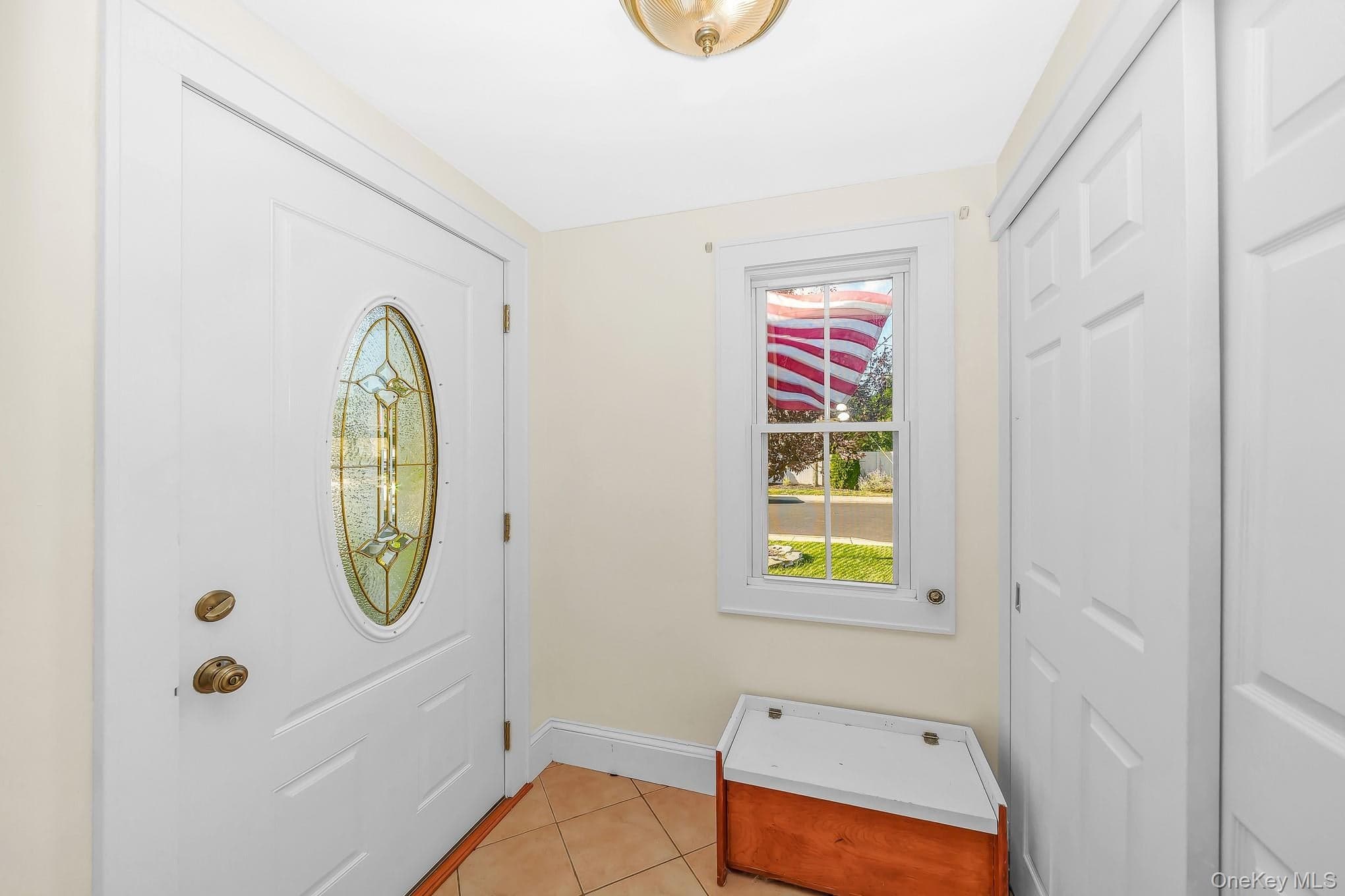 209 Claxton Avenue thumbnail 12