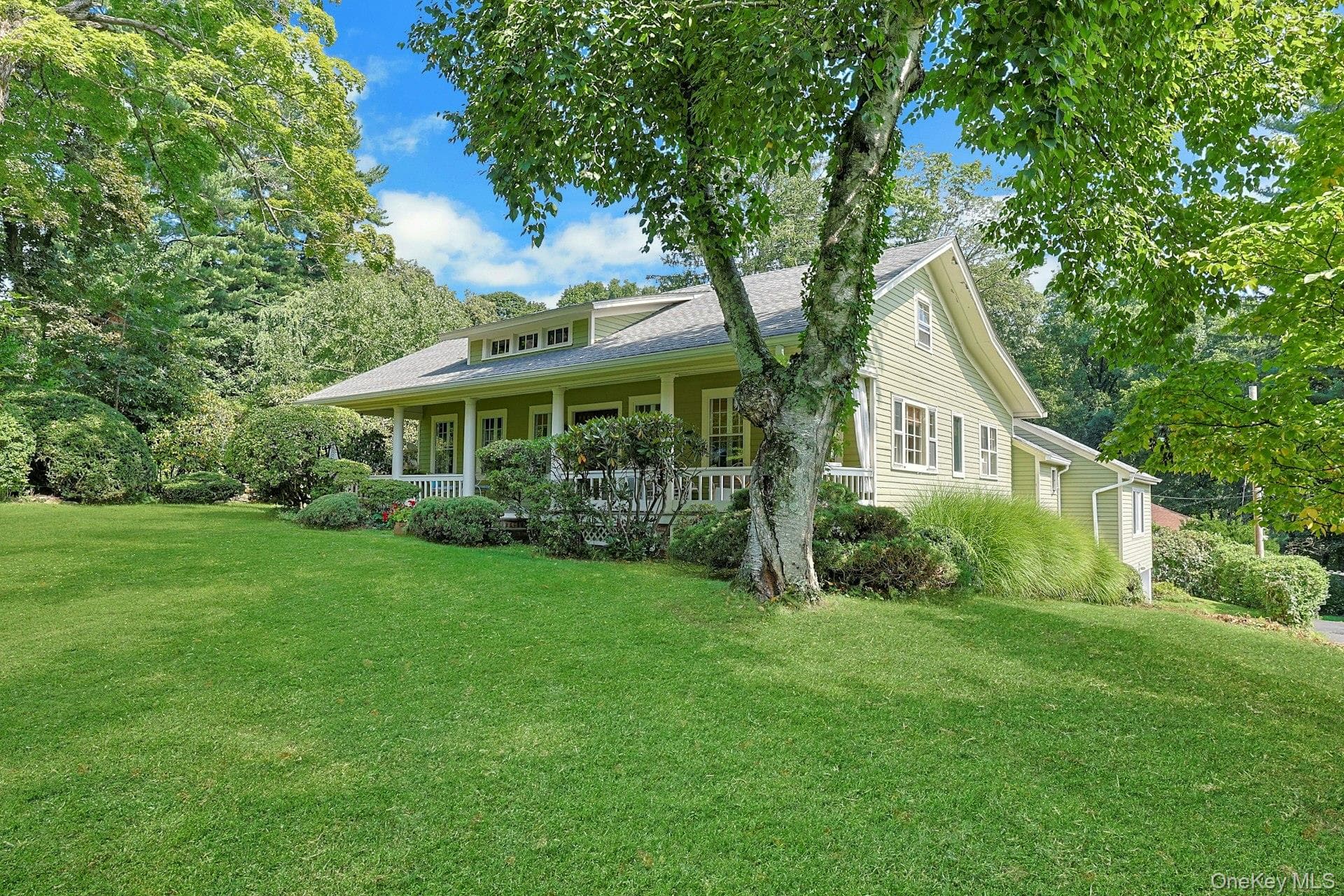 35 Grandview Avenue thumbnail 4