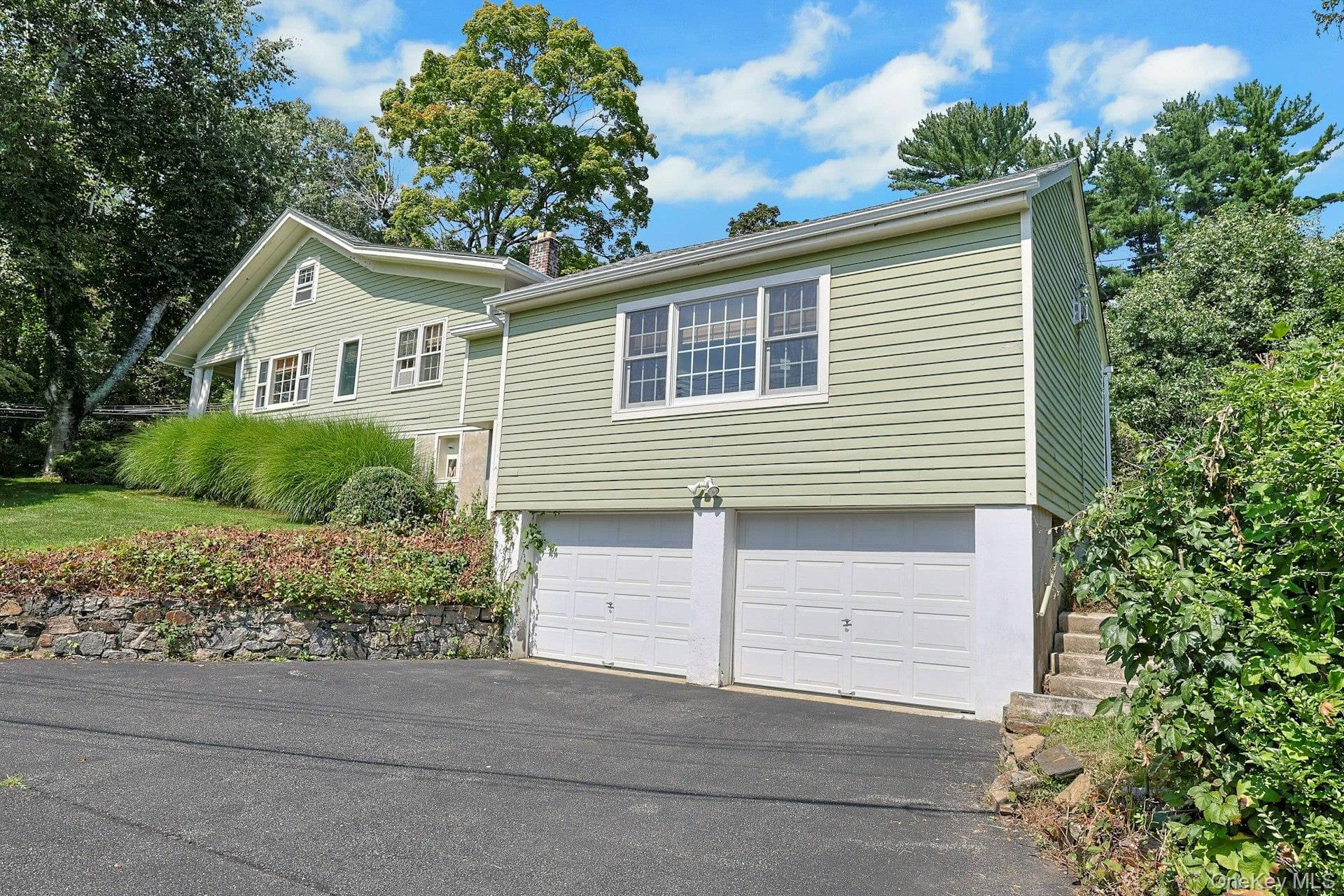 35 Grandview Avenue thumbnail 2
