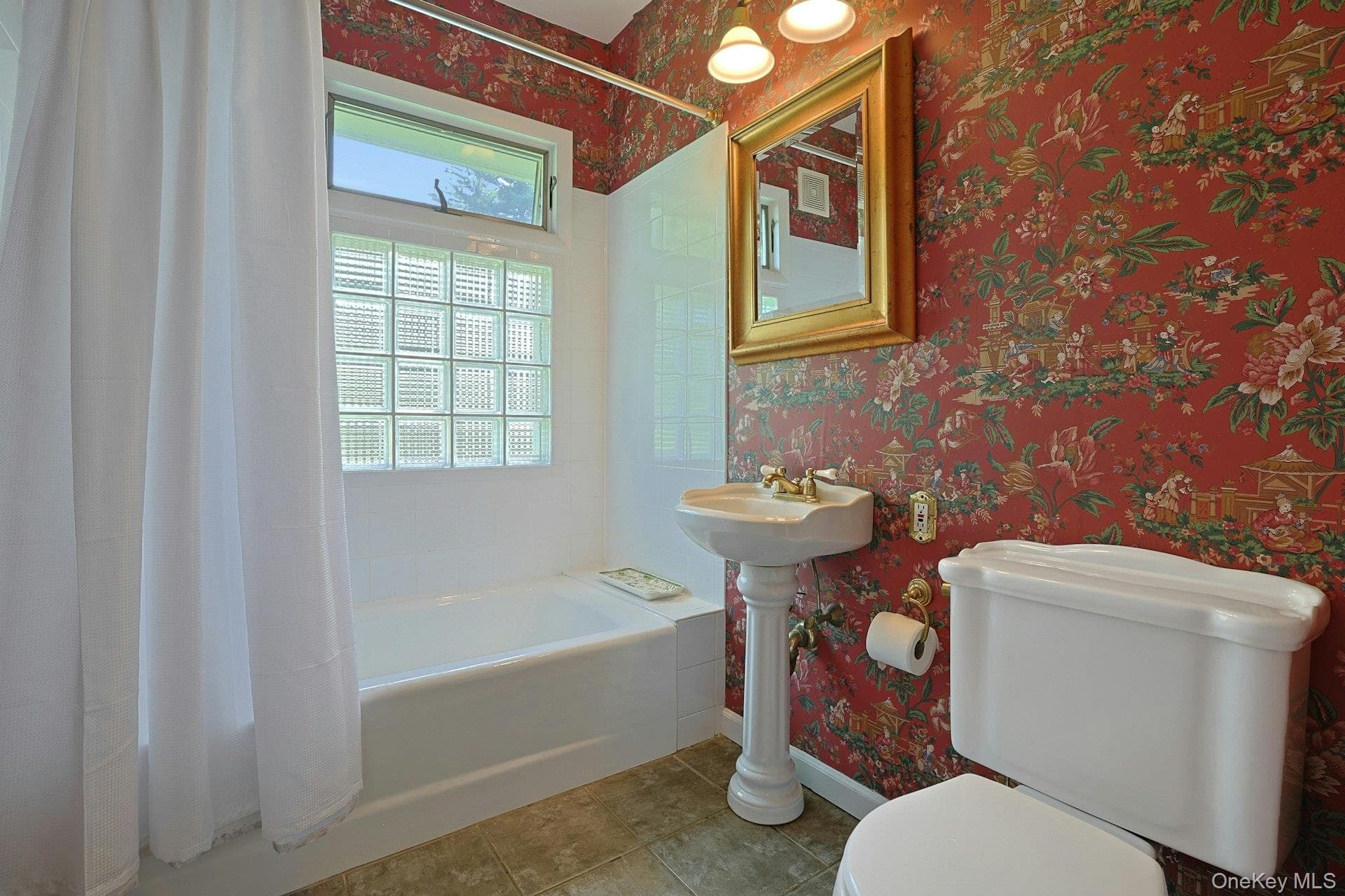 35 Grandview Avenue thumbnail 32
