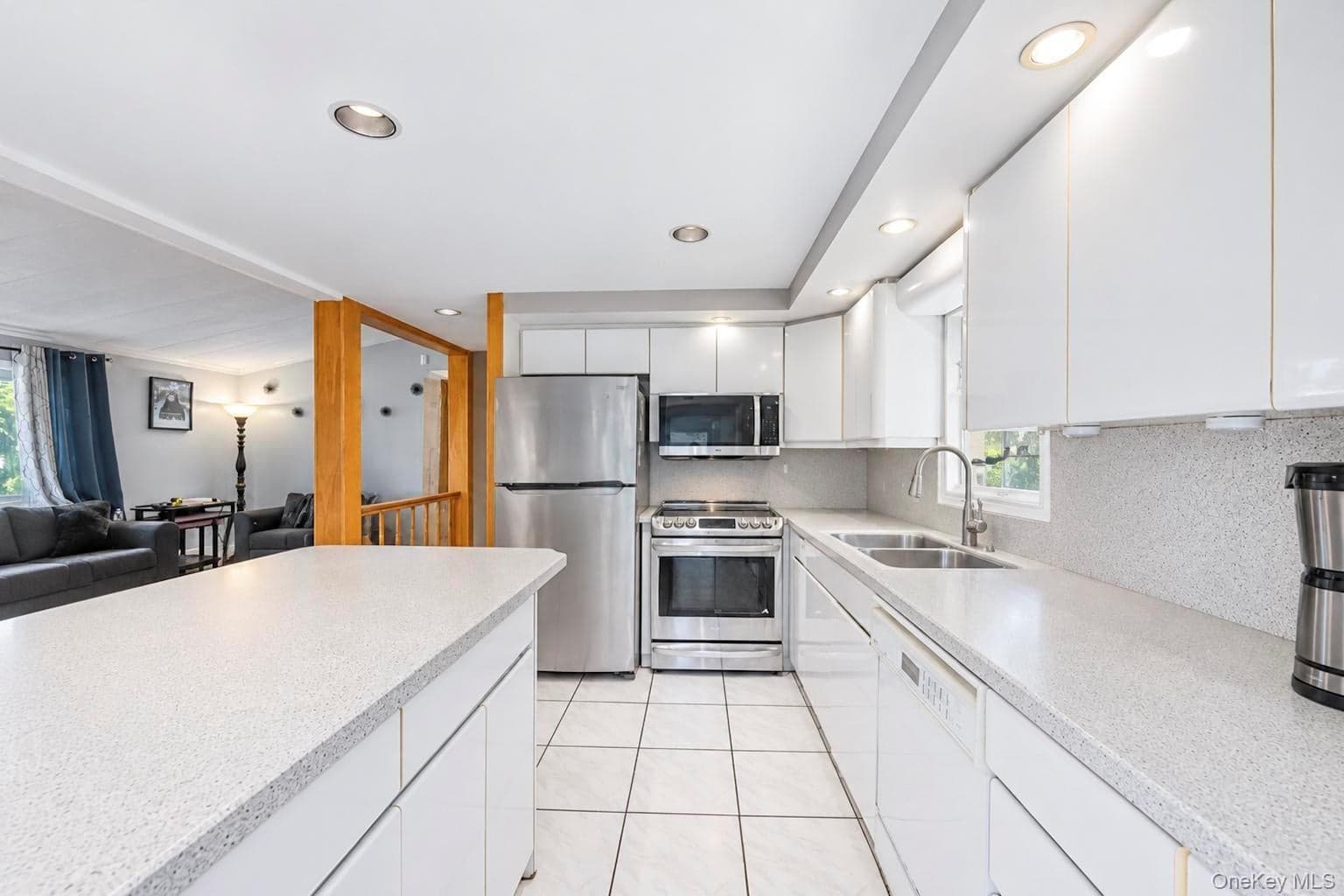346 Jamaica Avenue thumbnail 14