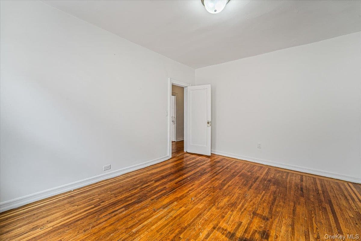 2186 Cruger Avenue Unit: 4B thumbnail 14