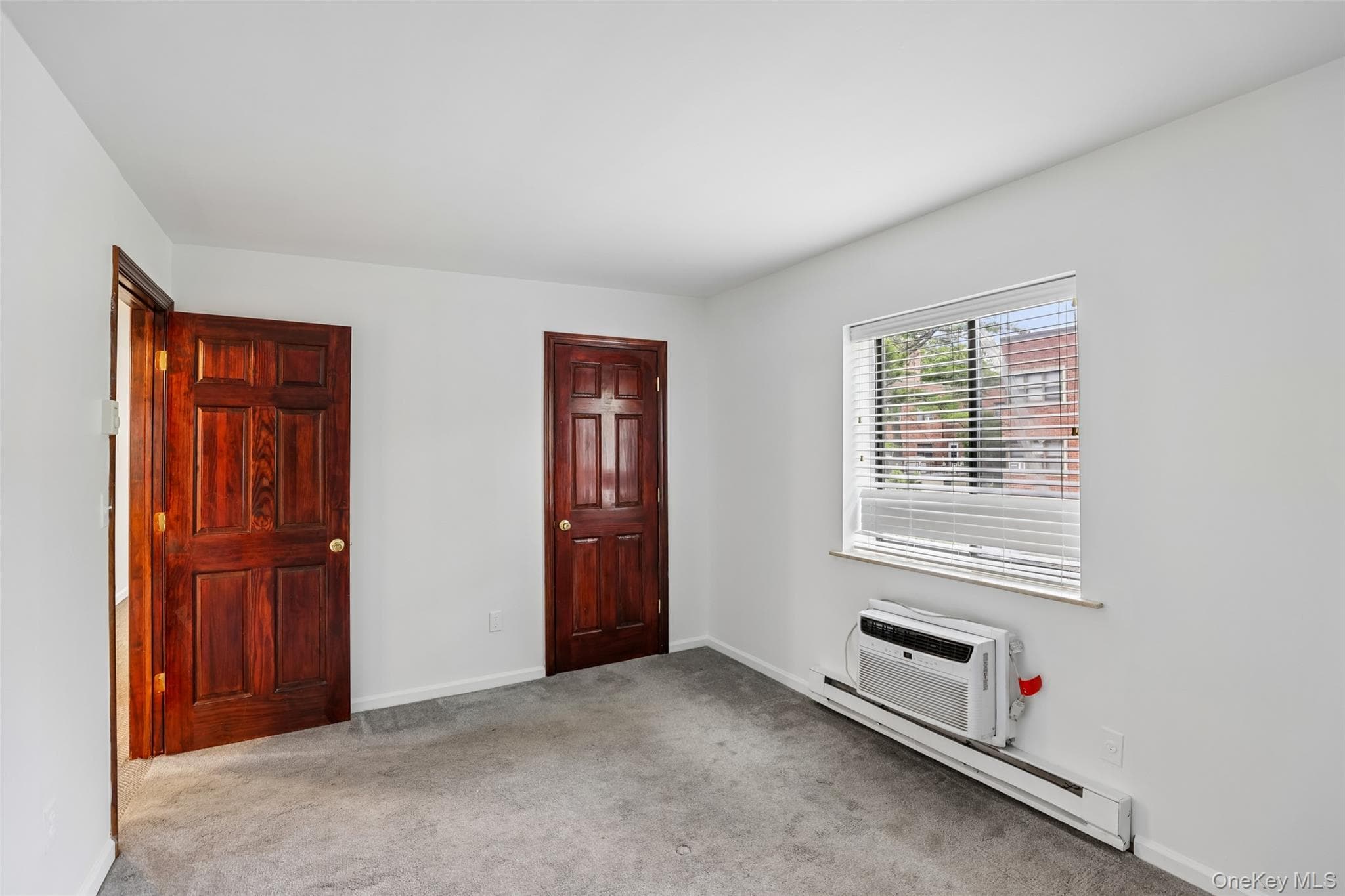 530 Hudson Avenue thumbnail 24