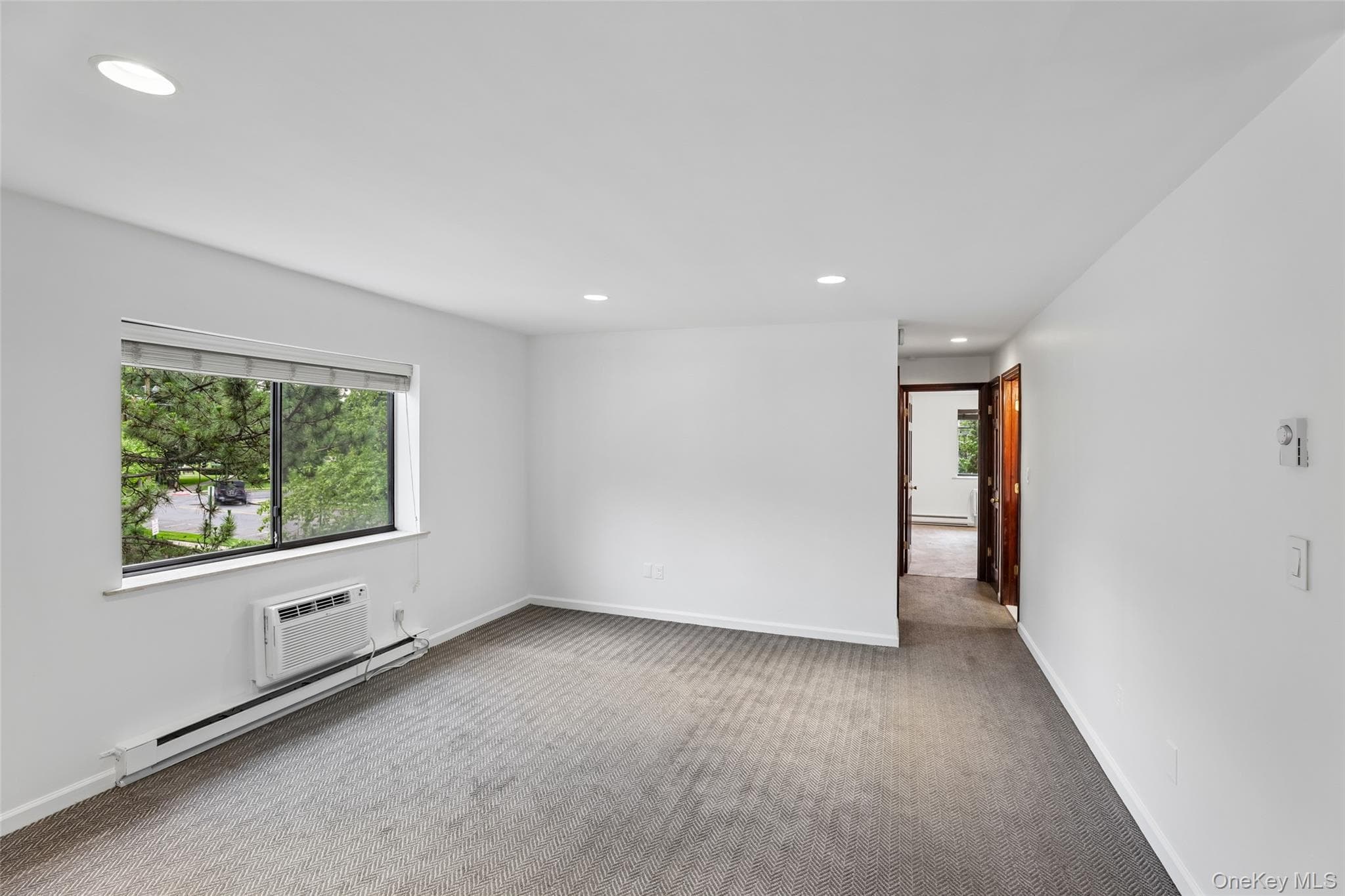 530 Hudson Avenue thumbnail 12