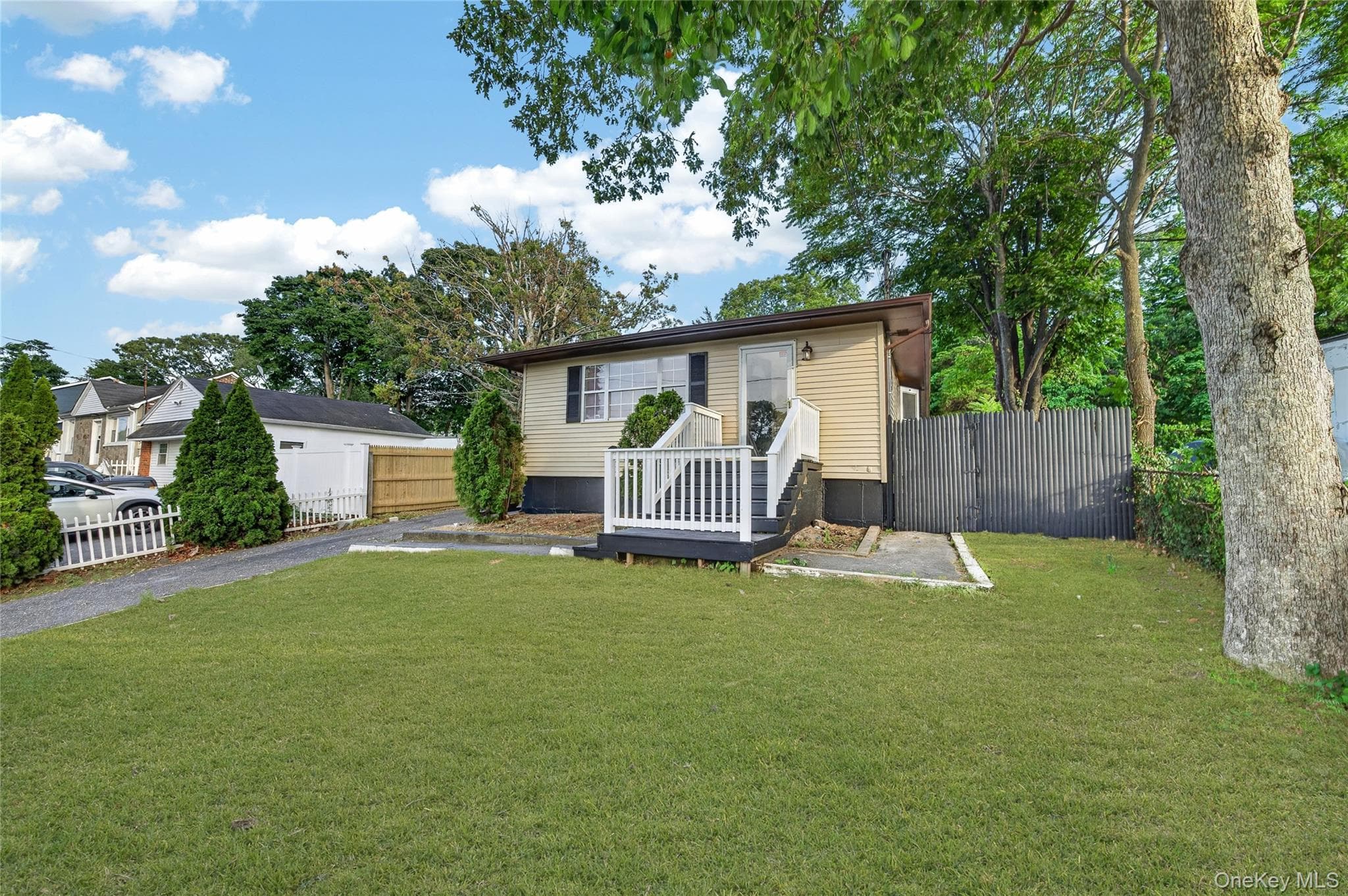 28 Roslyn Avenue thumbnail 3