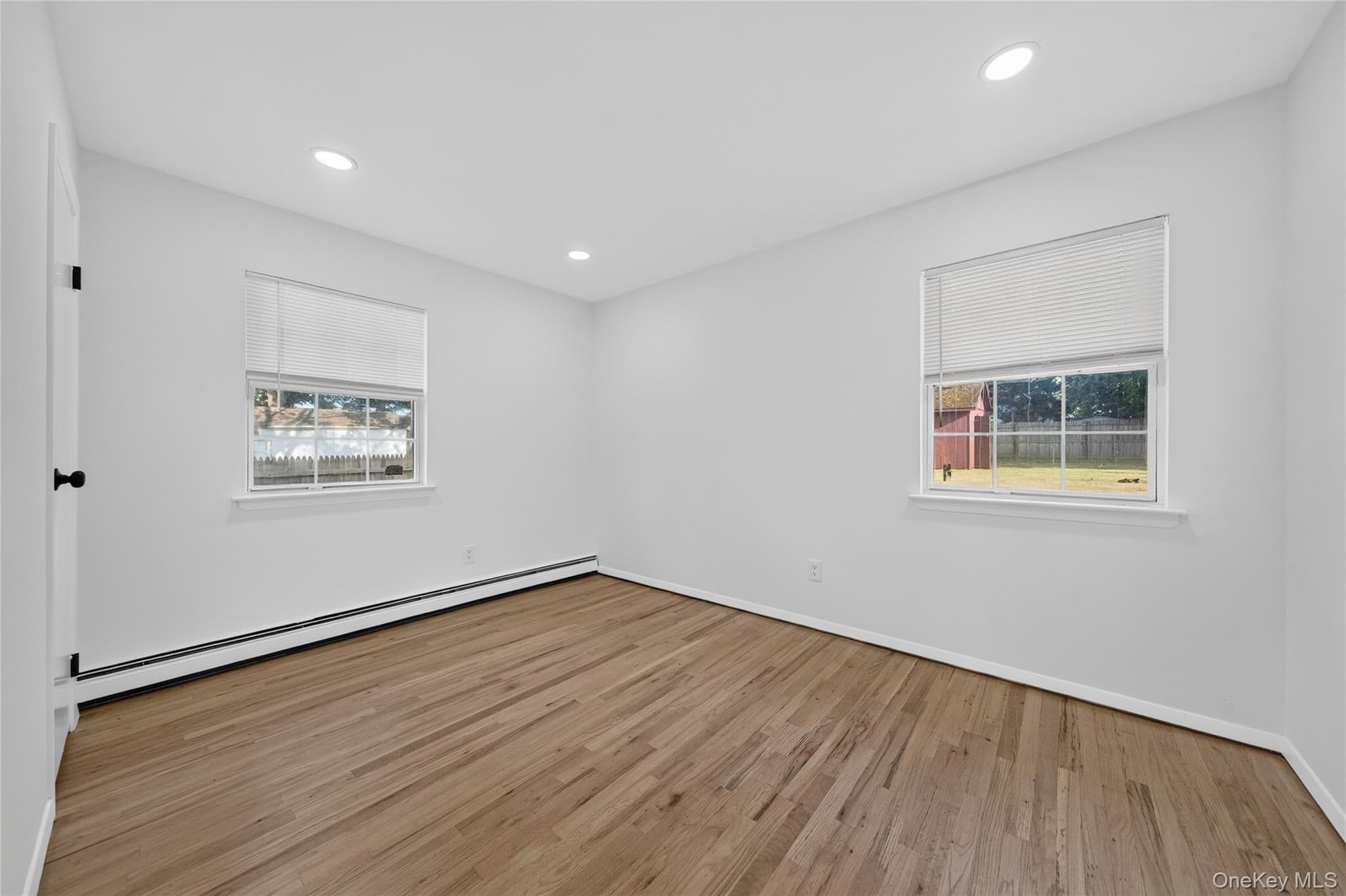 28 Roslyn Avenue thumbnail 11