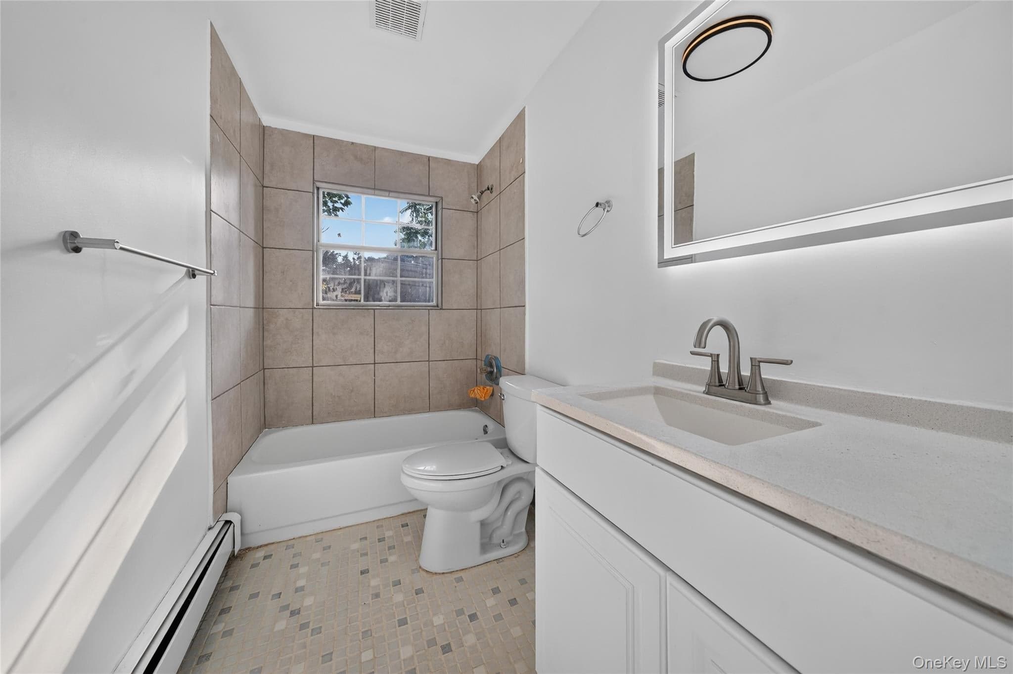 28 Roslyn Avenue thumbnail 16