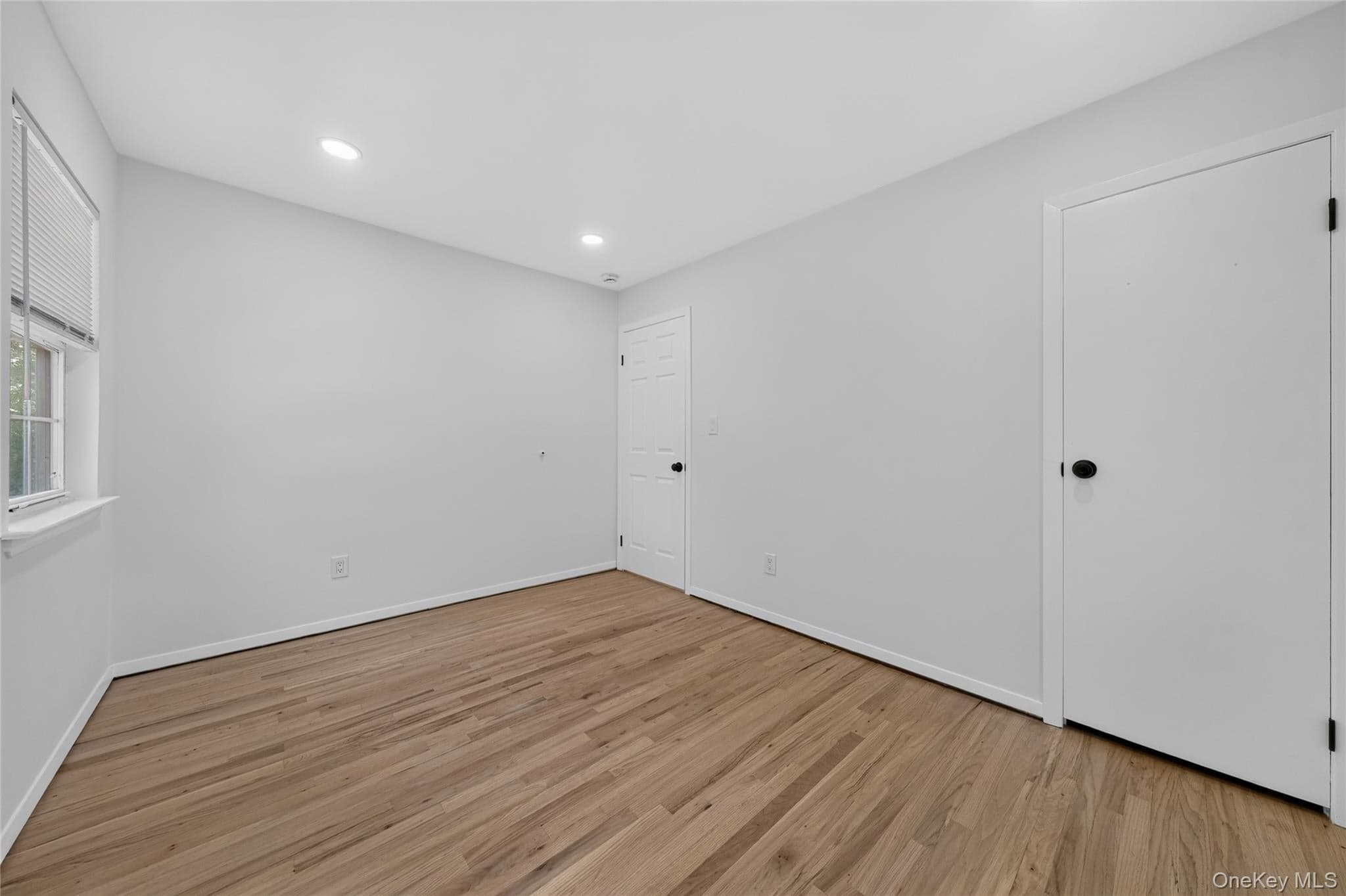 28 Roslyn Avenue thumbnail 12
