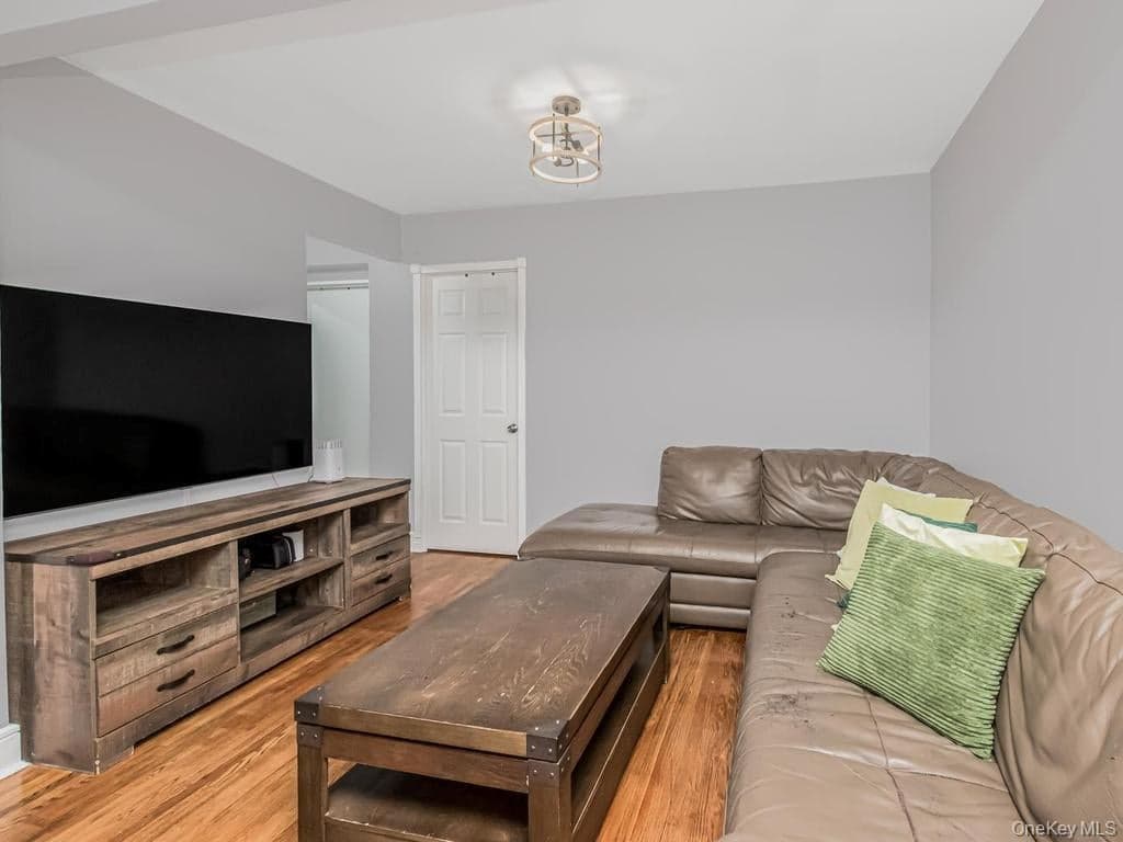6535 Broadway Unit: 4G thumbnail 4