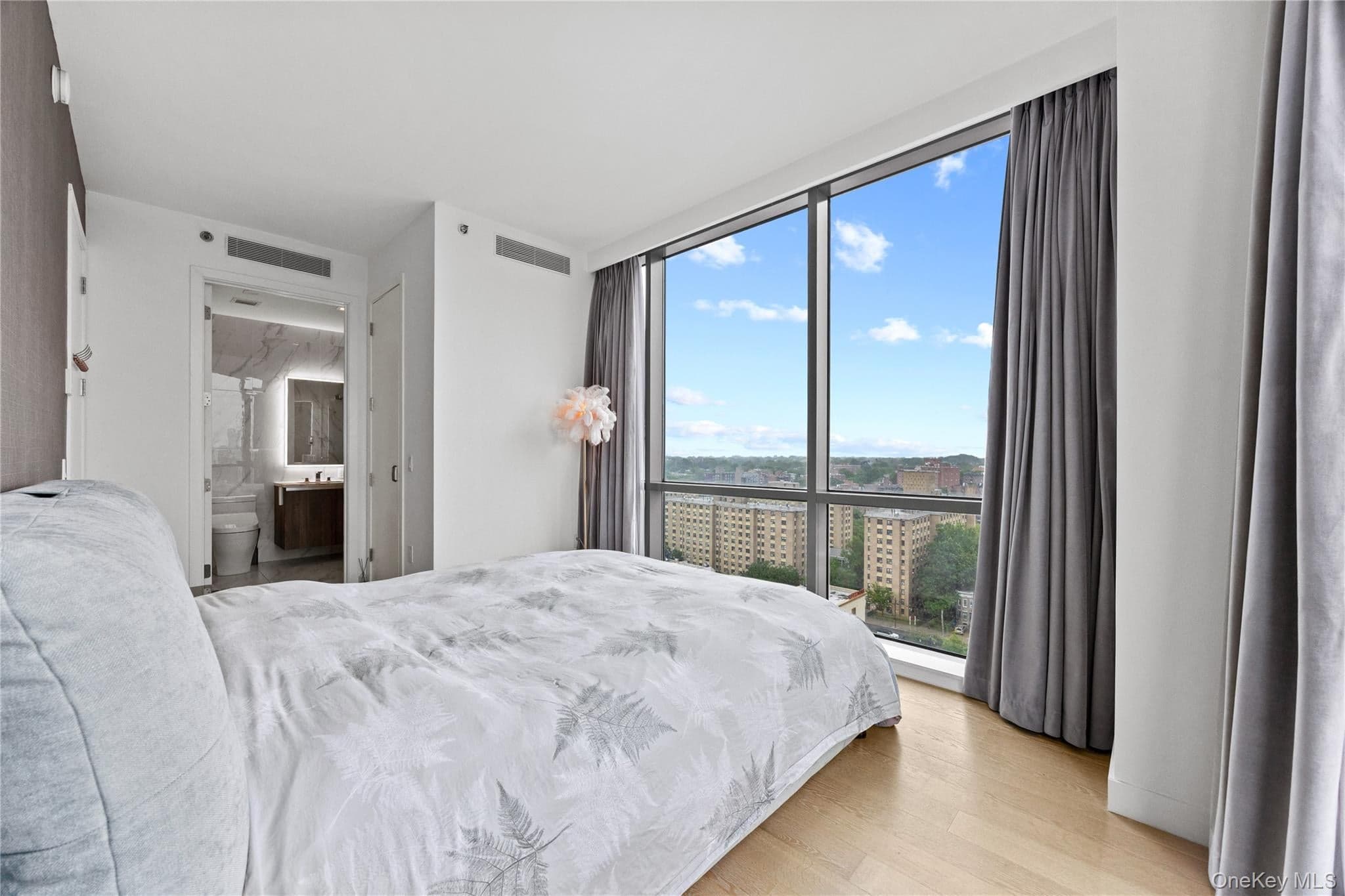 33-66 Farrington Street Unit: 13F thumbnail 3