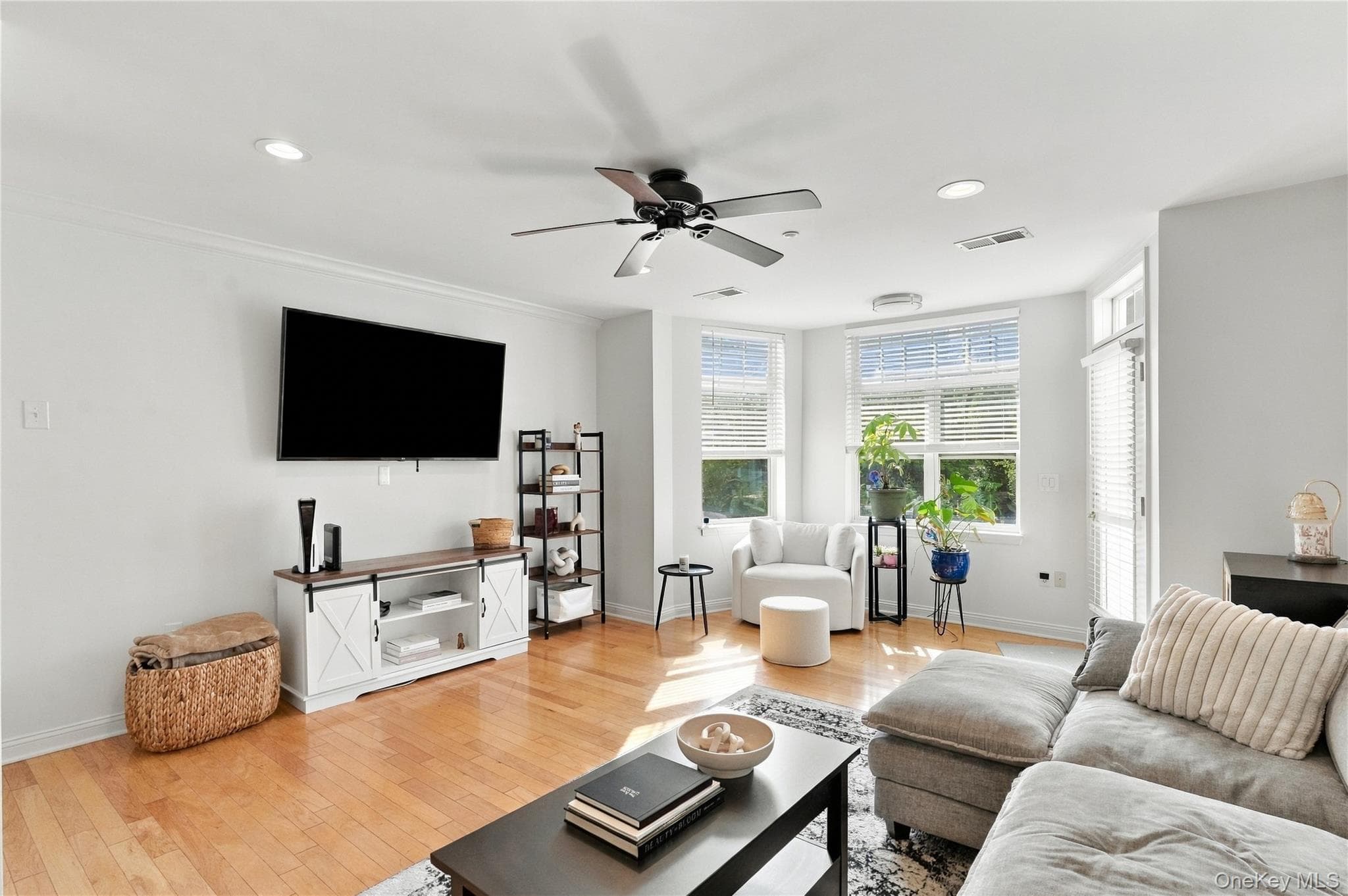 3102 Leeward Drive thumbnail 15