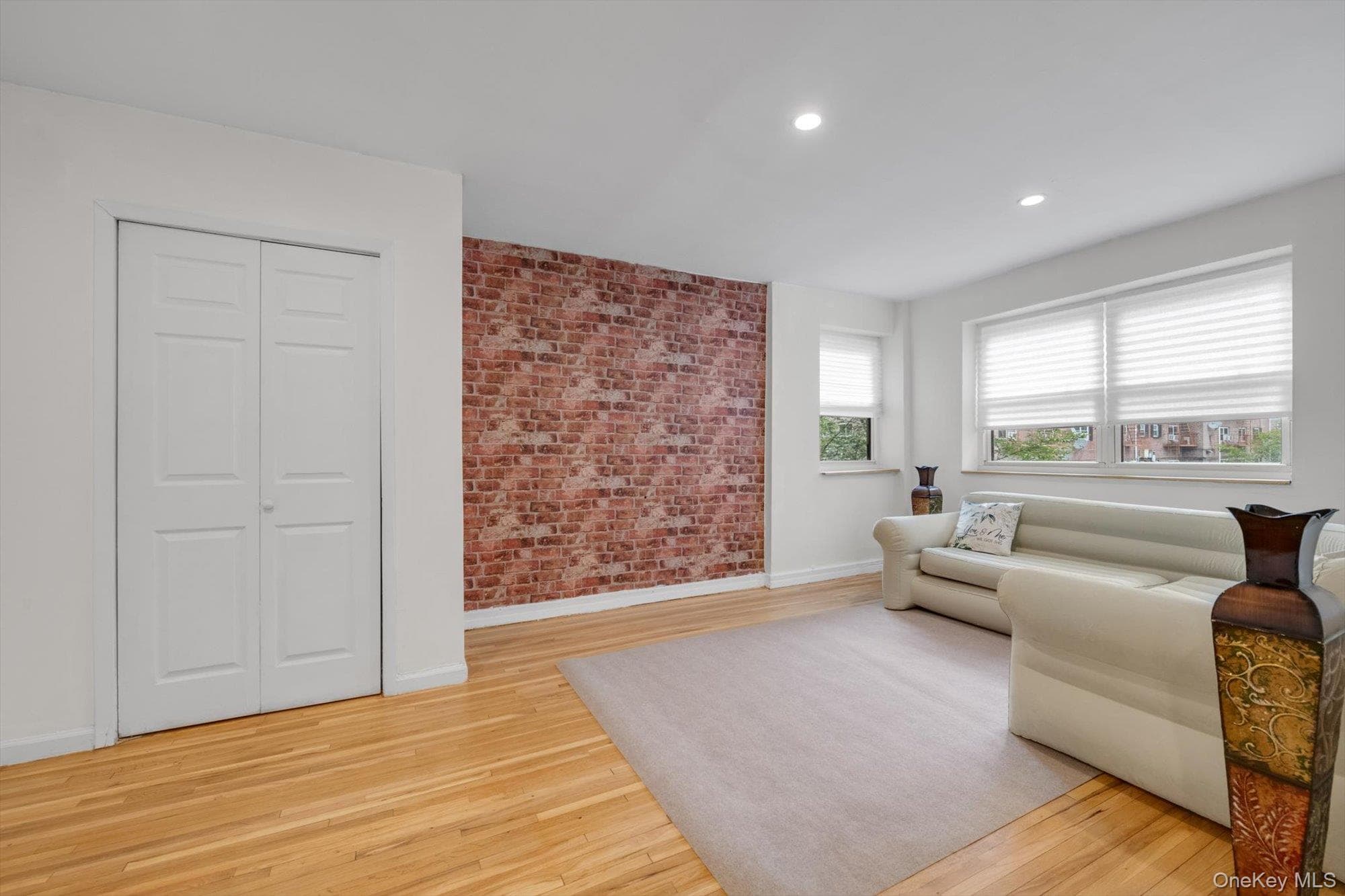 111-01 66th Road Unit: 1C thumbnail 2