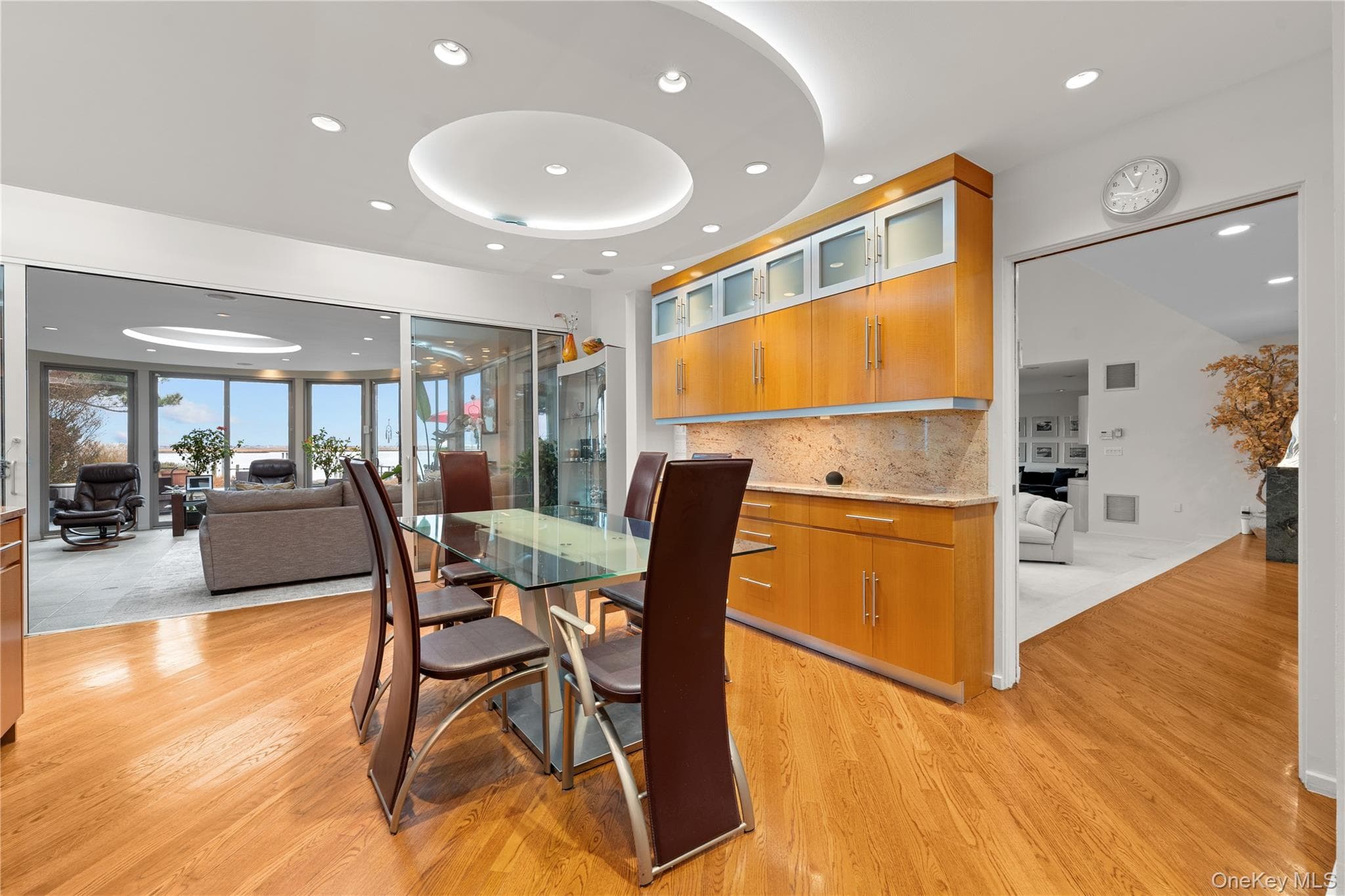 1010 Seawane Drive thumbnail 20