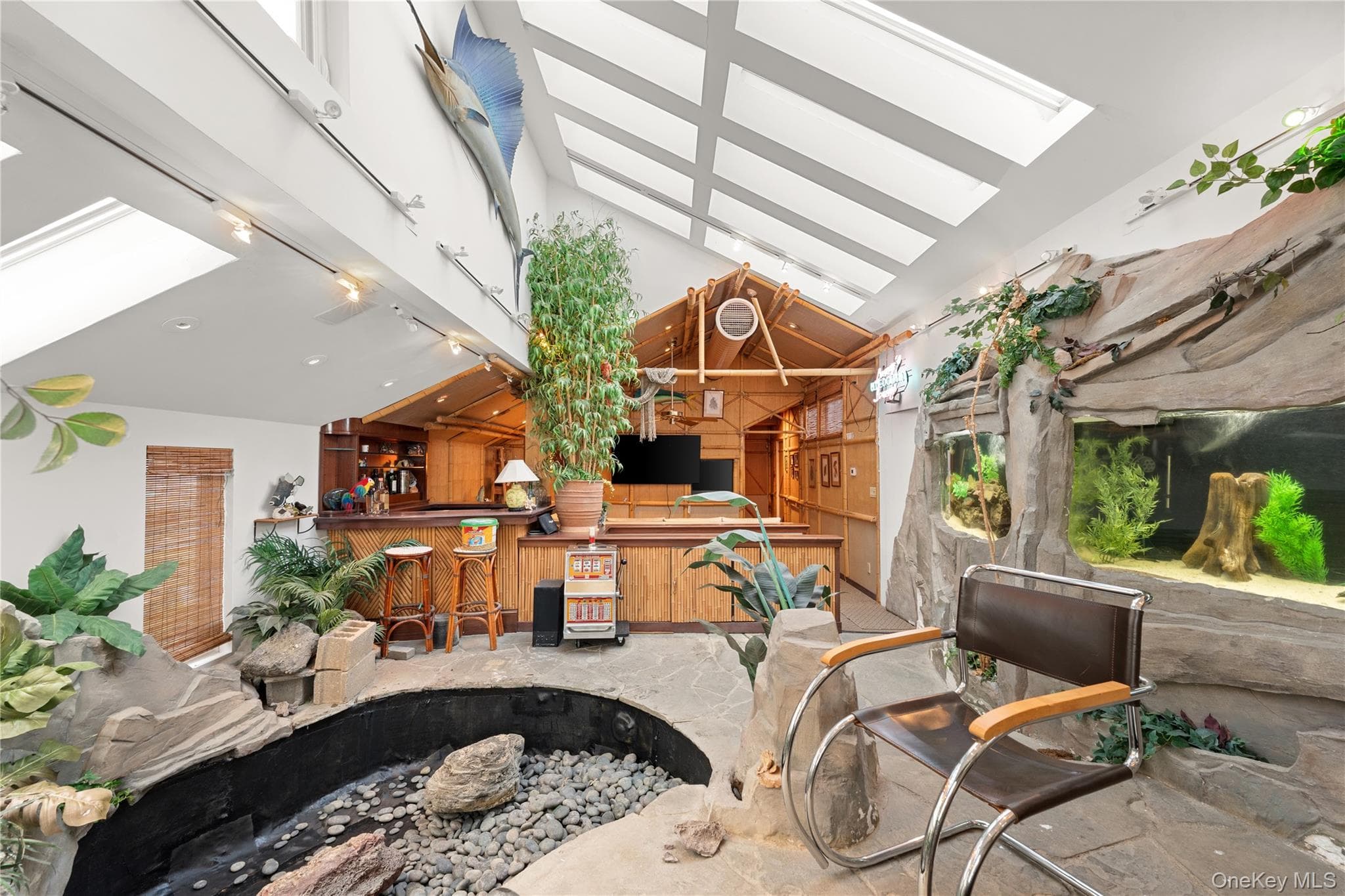 1010 Seawane Drive thumbnail 41