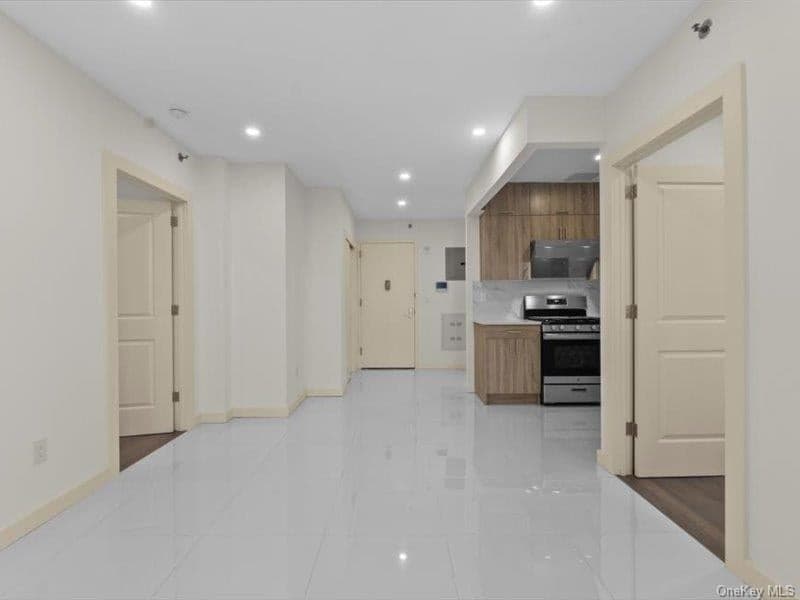 124-28 Queens Boulevard Unit: 10A photo 1