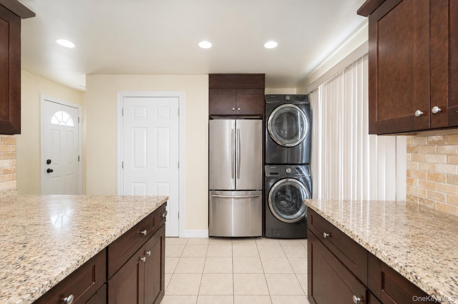 11 Schuyler Terrace thumbnail 2