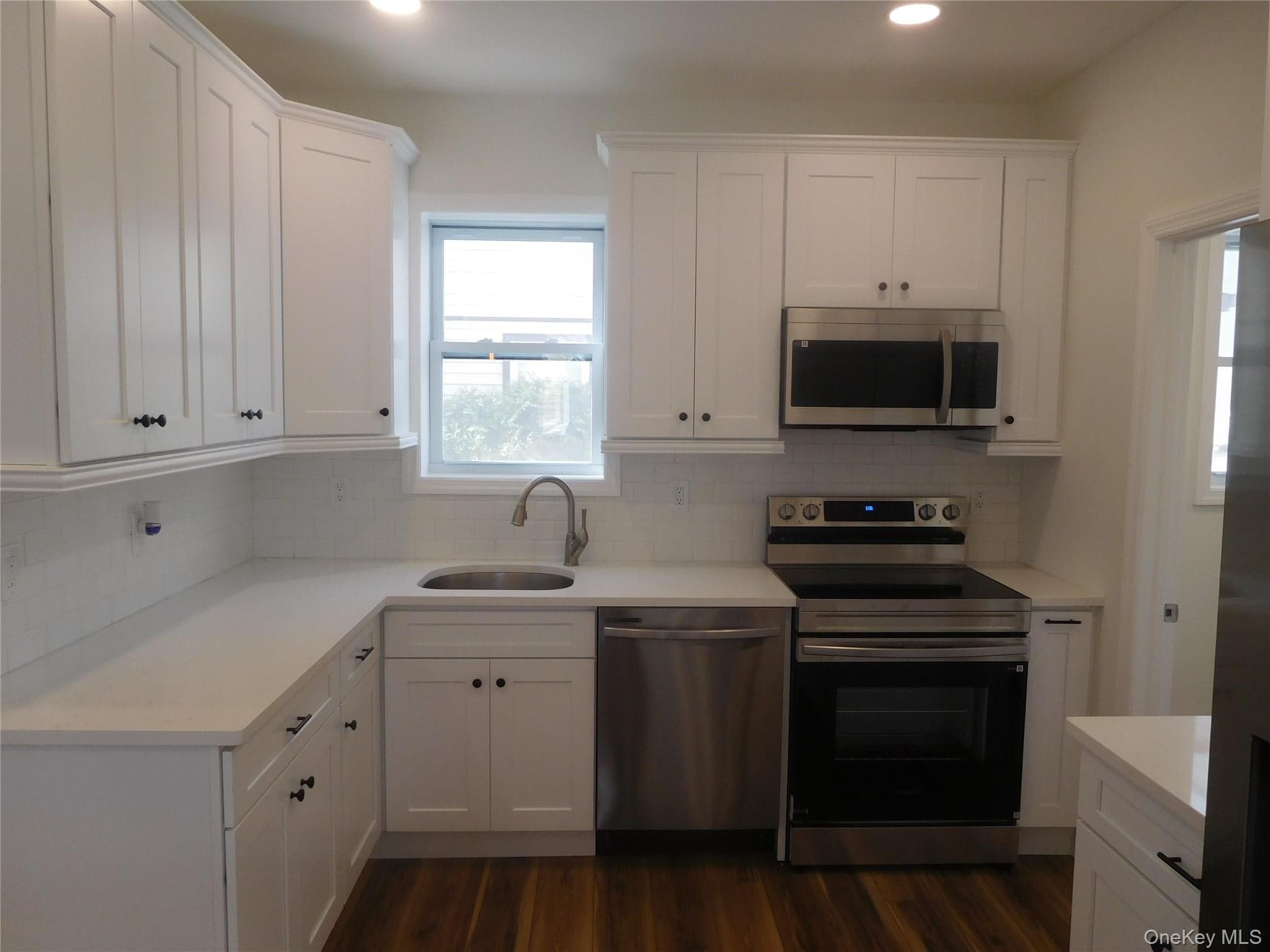 35 Fairview Avenue thumbnail 7