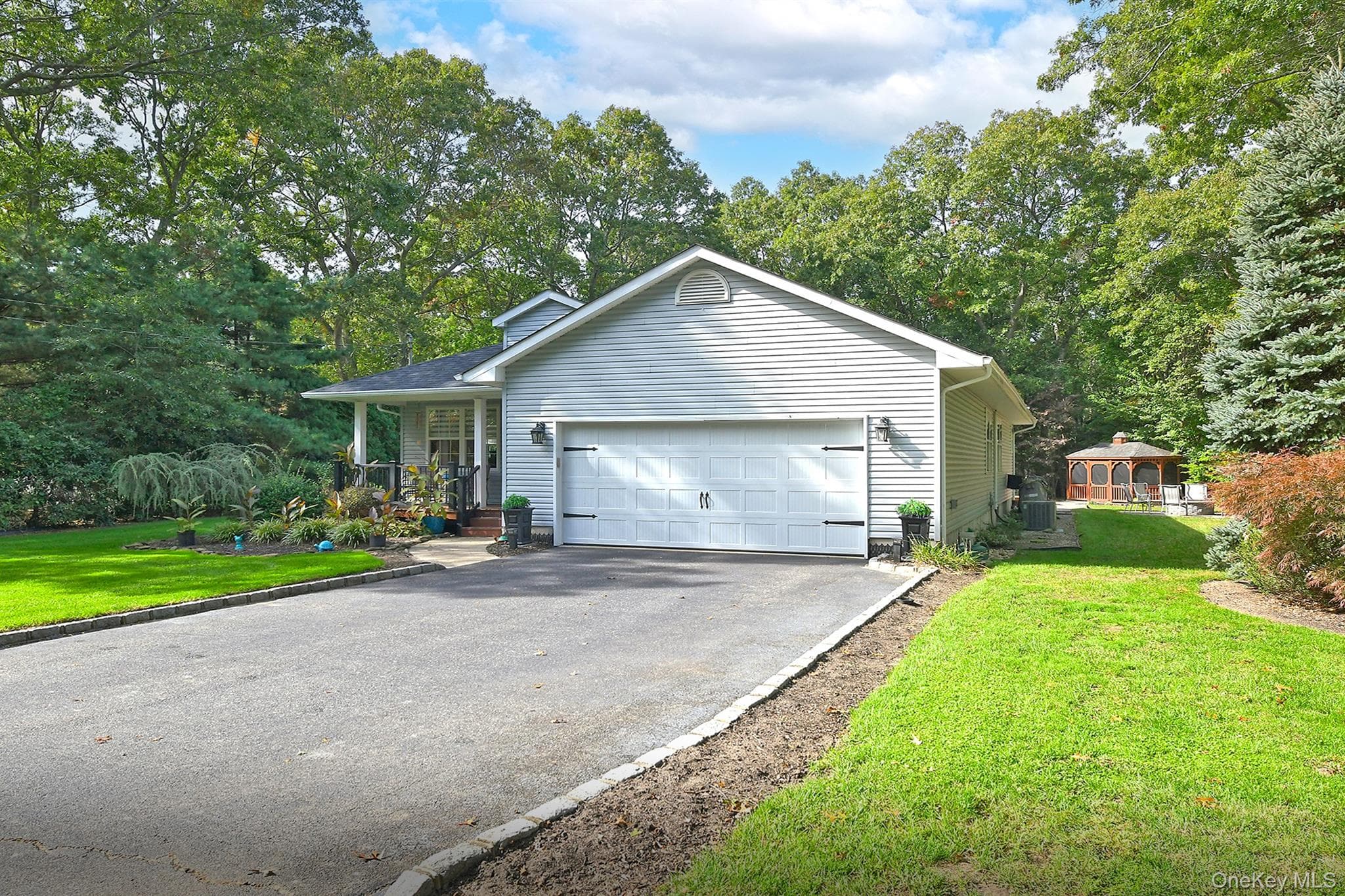 81 C Robinson Avenue thumbnail 32
