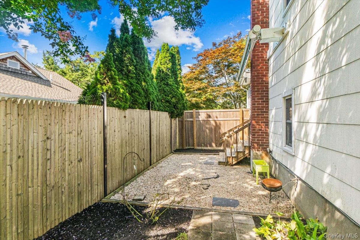 189 Belleview Avenue thumbnail 22
