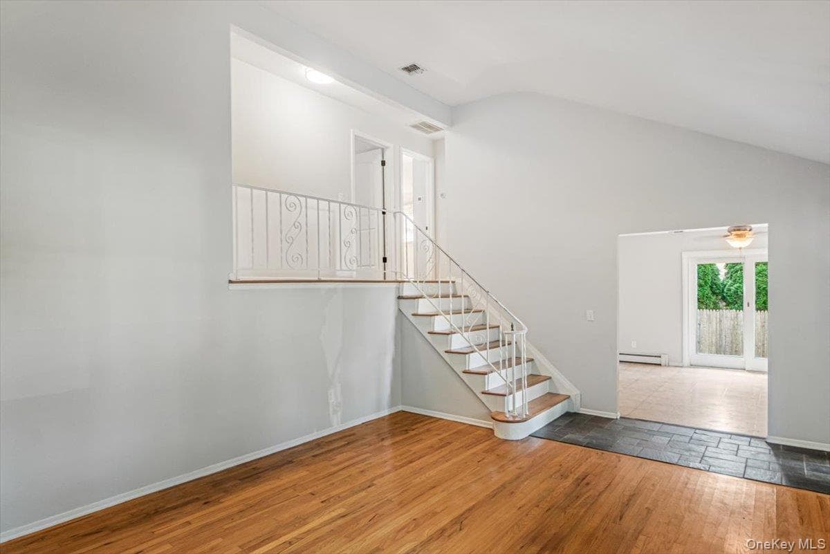 189 Belleview Avenue thumbnail 5