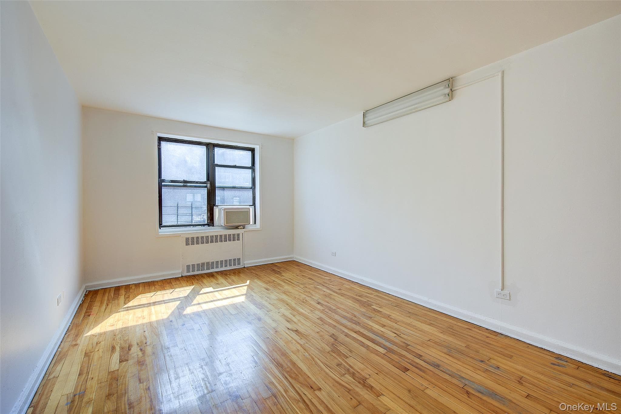34-20 78th Street Unit: 4J thumbnail 4