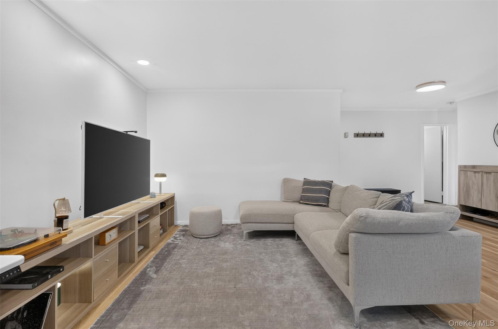 241-20 Northern Blvd Blvd Unit: 3P thumbnail 8