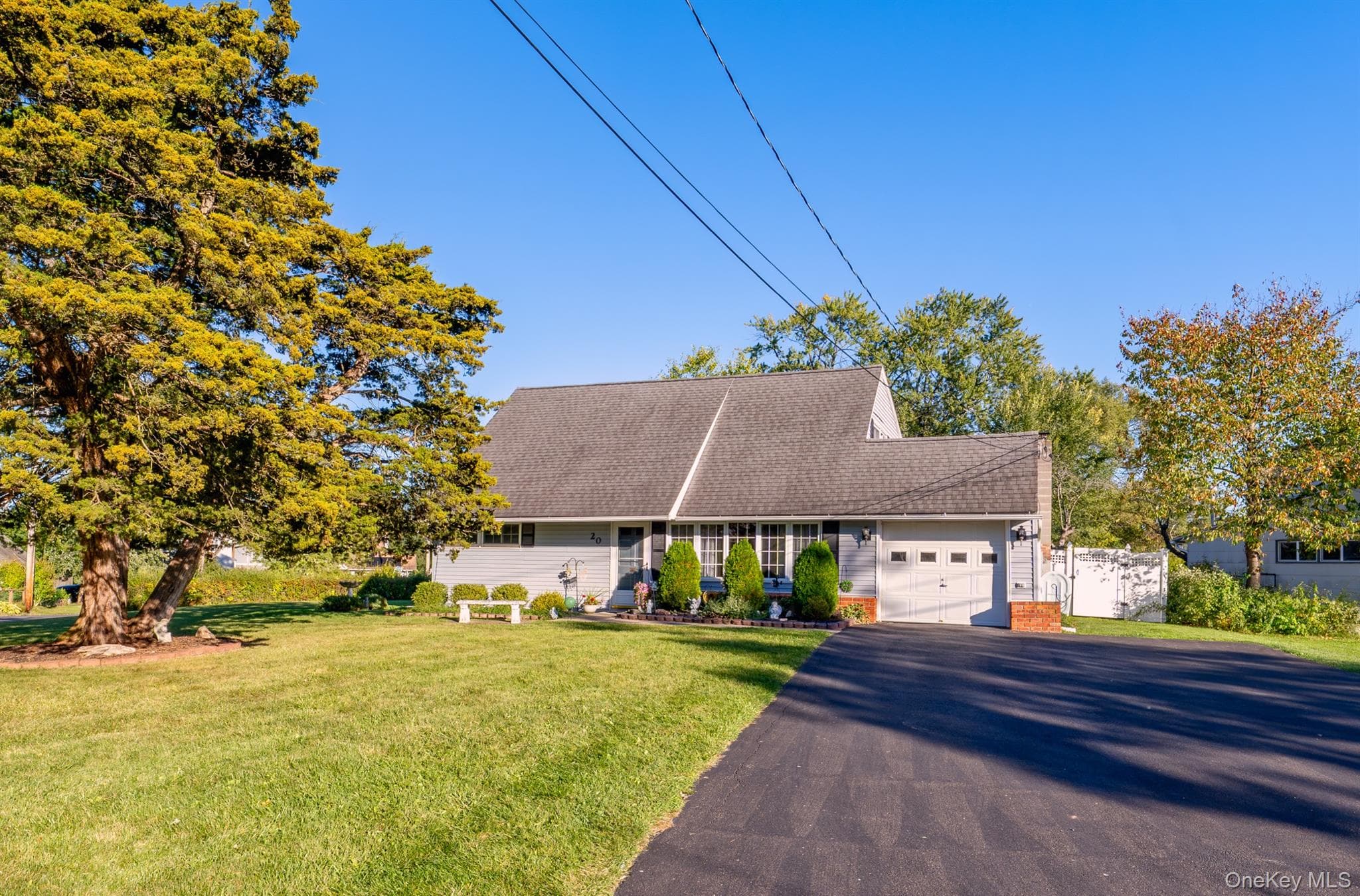 20 Meadowbrook Drive, Kingston