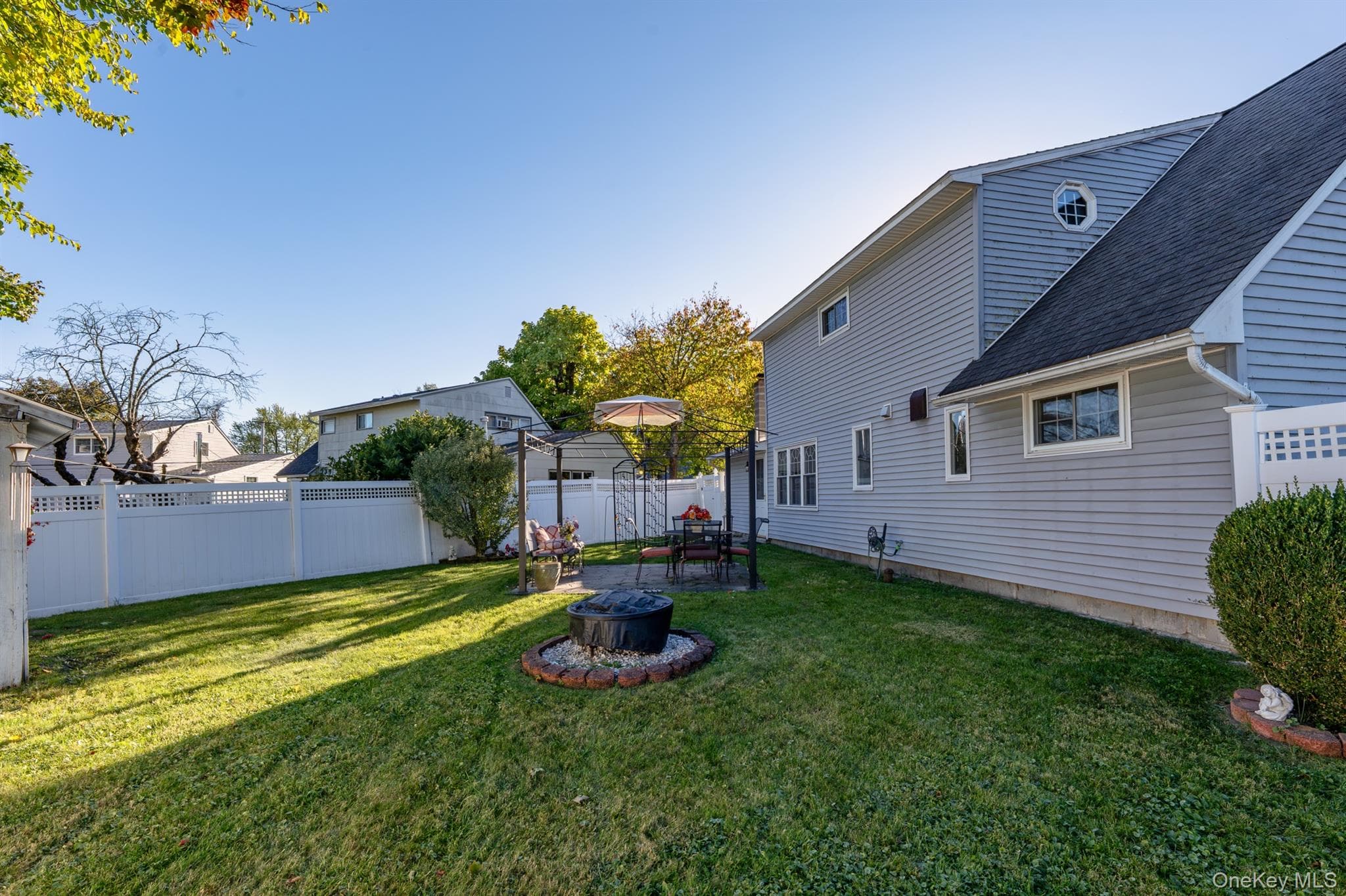 20 Meadowbrook Drive thumbnail 26