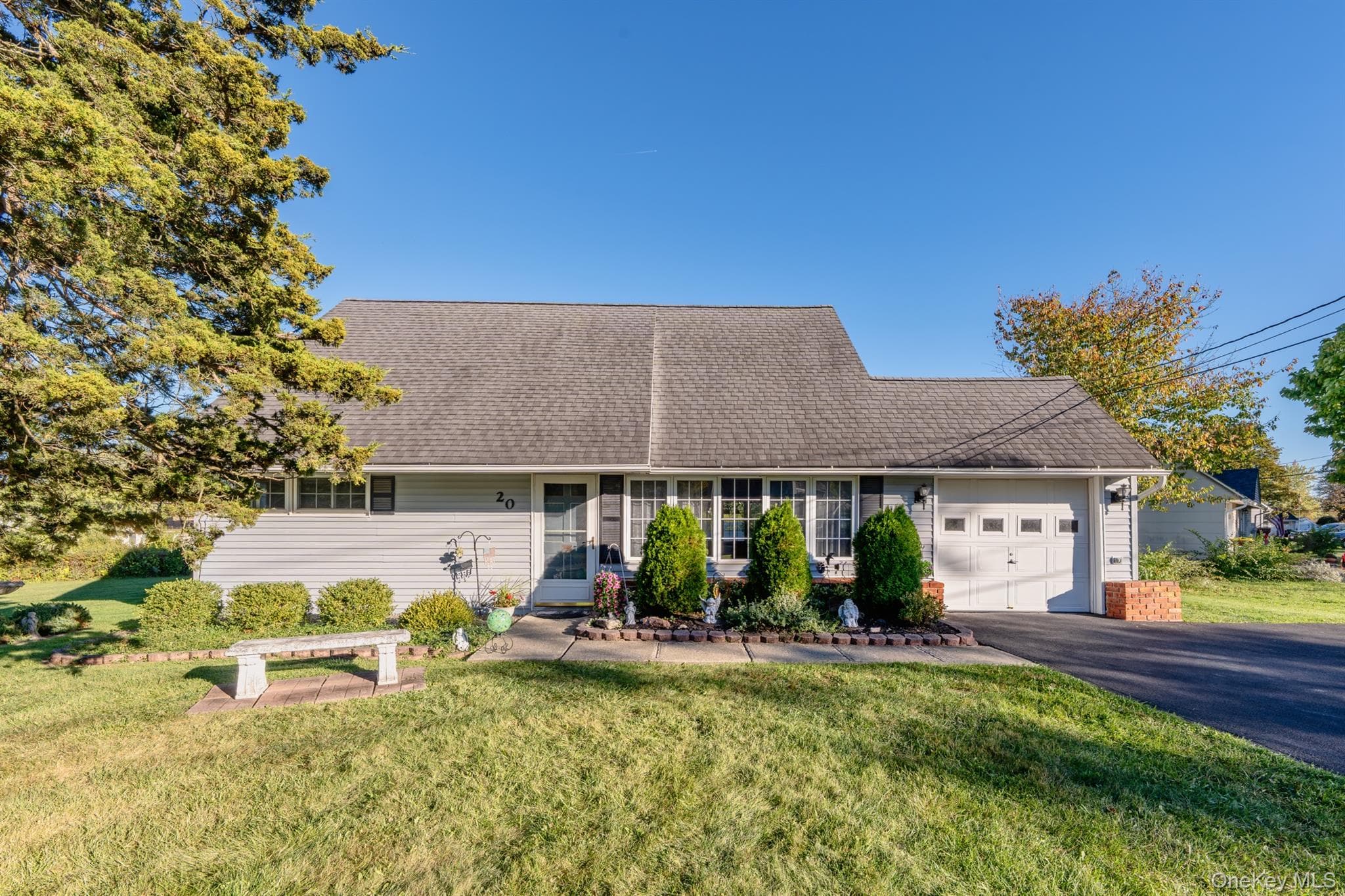 20 Meadowbrook Drive thumbnail 2