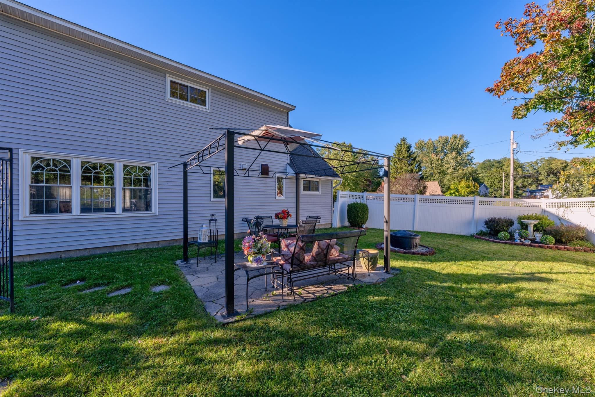 20 Meadowbrook Drive thumbnail 32