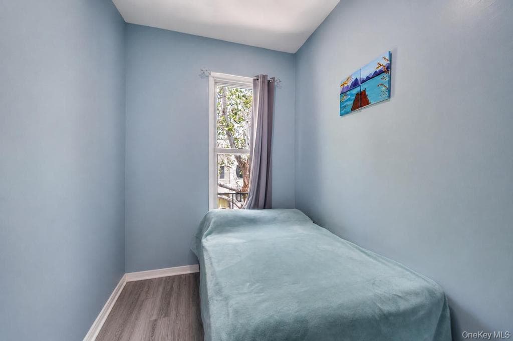 252 Woodbine Street thumbnail 10