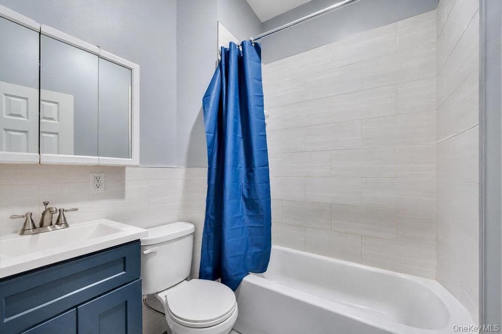 252 Woodbine Street thumbnail 14