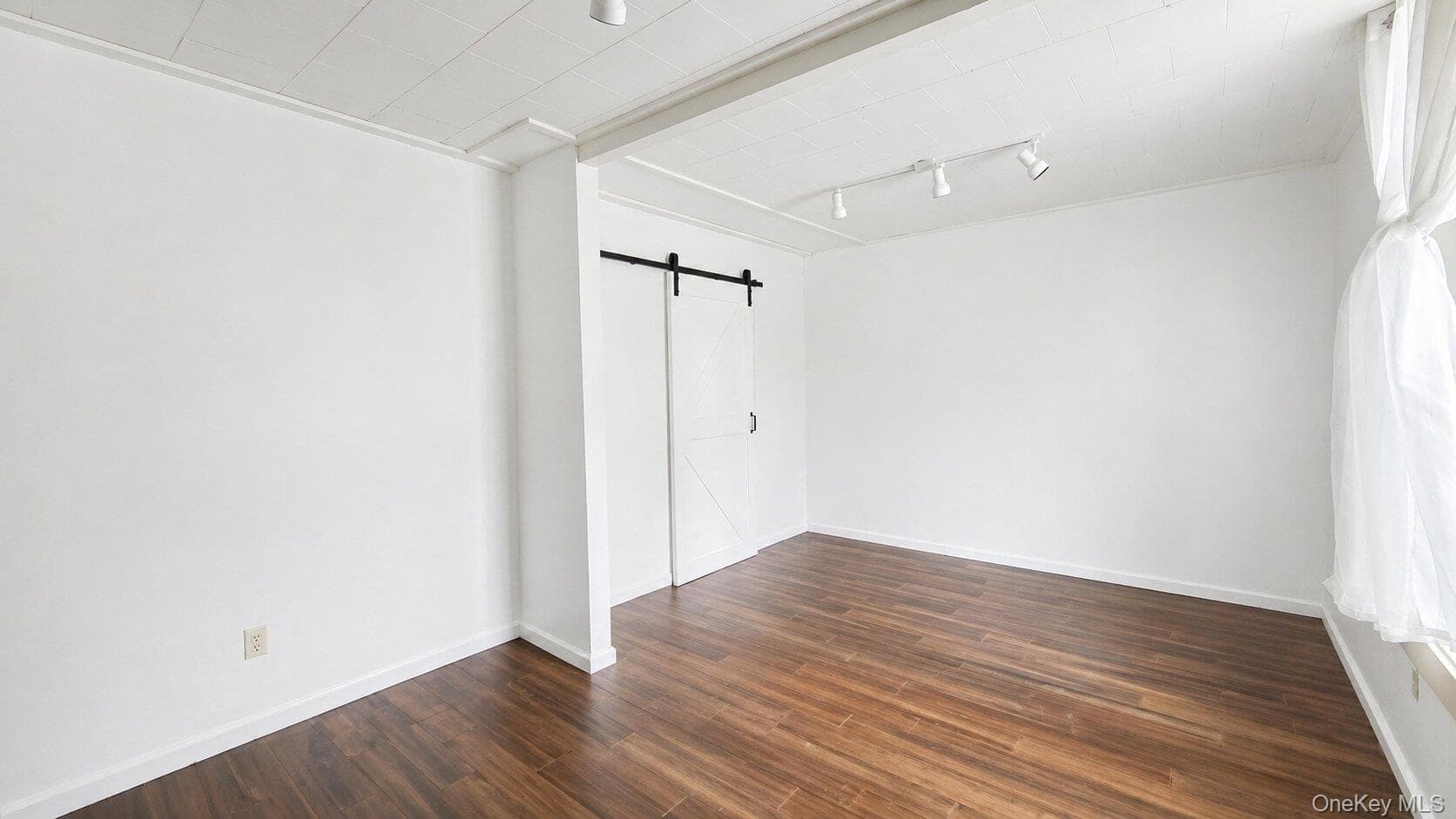 71 Albany Avenue thumbnail 11