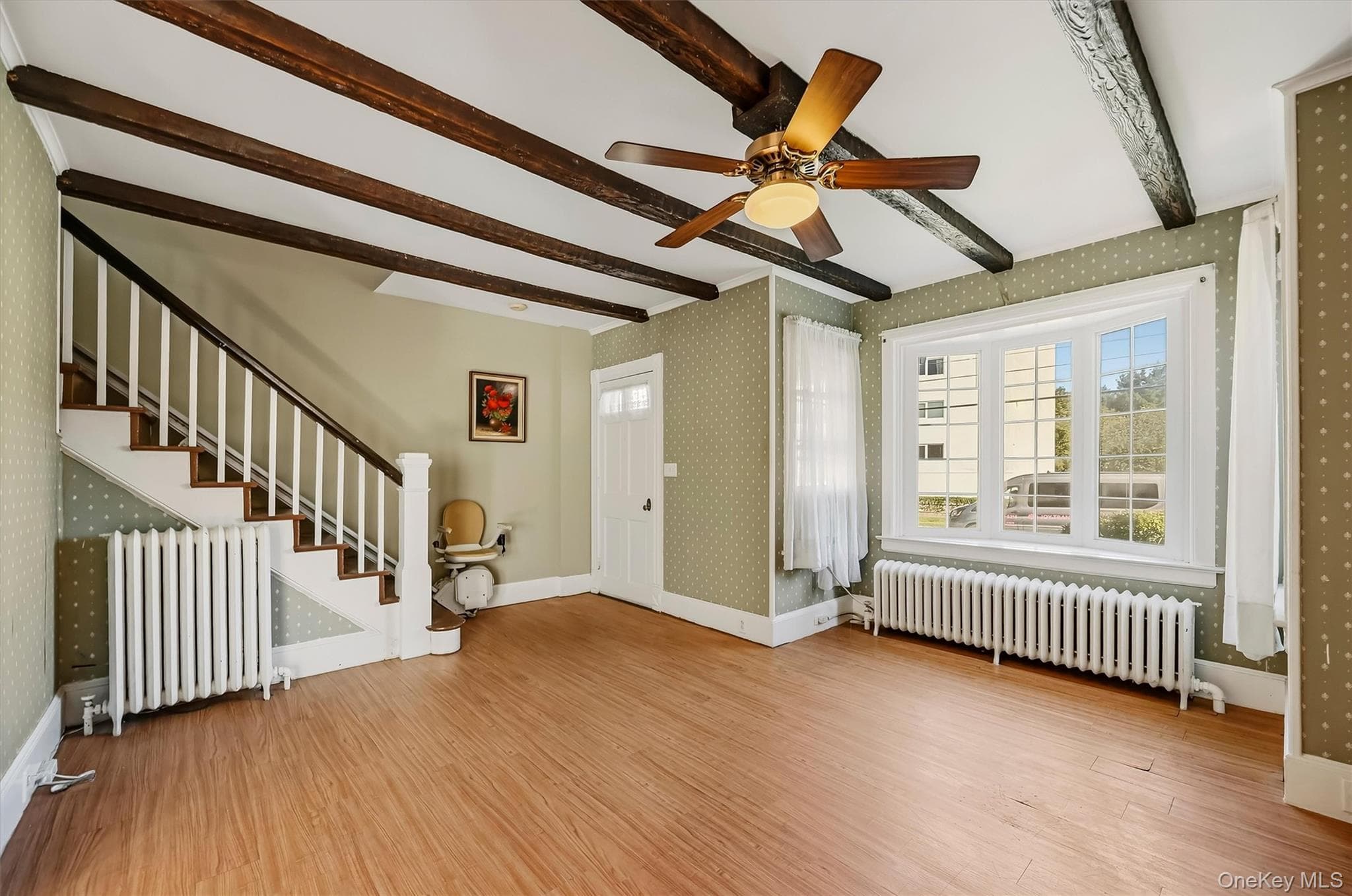 167 E Main Street thumbnail 5