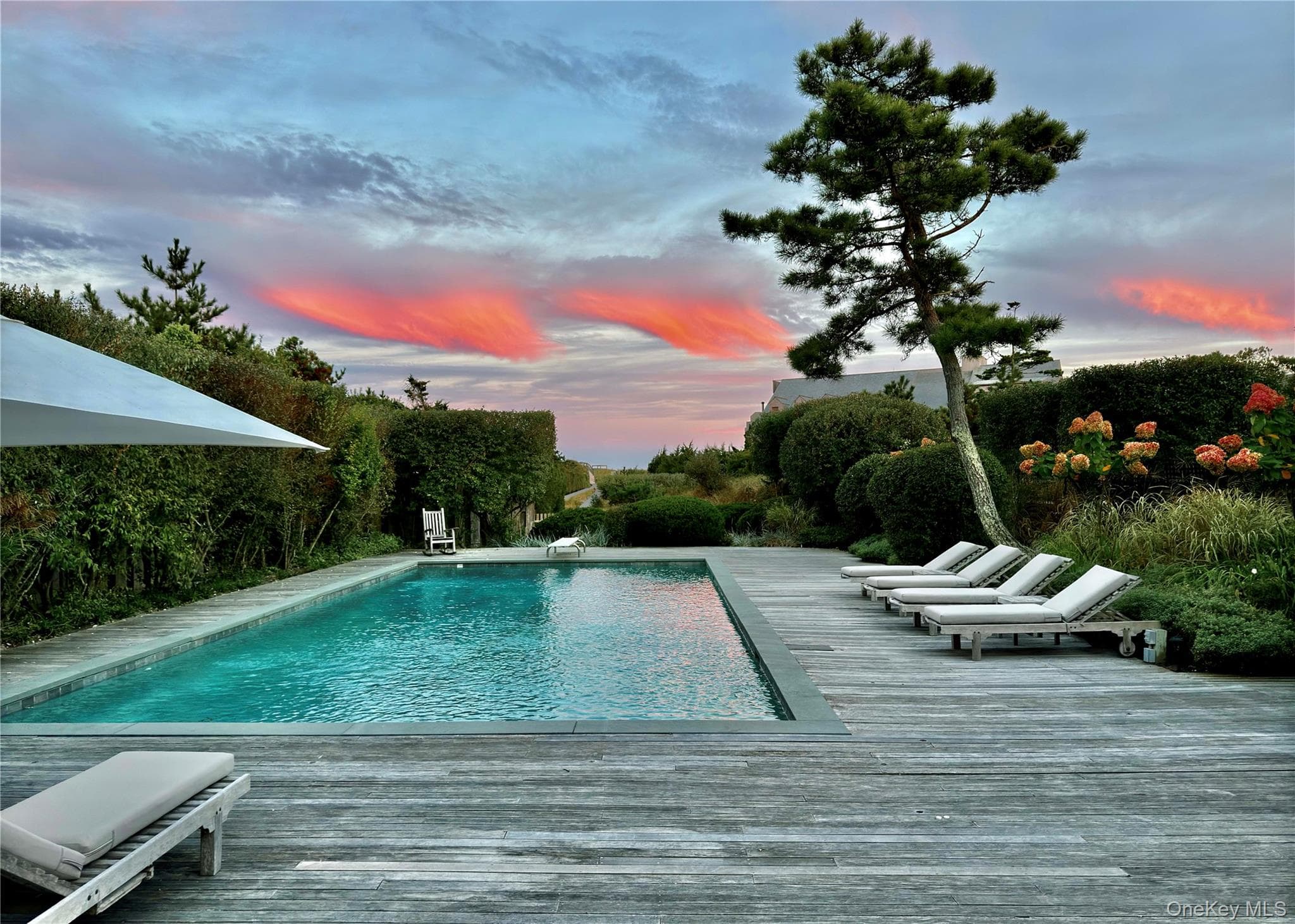 162 Dune Road thumbnail 26