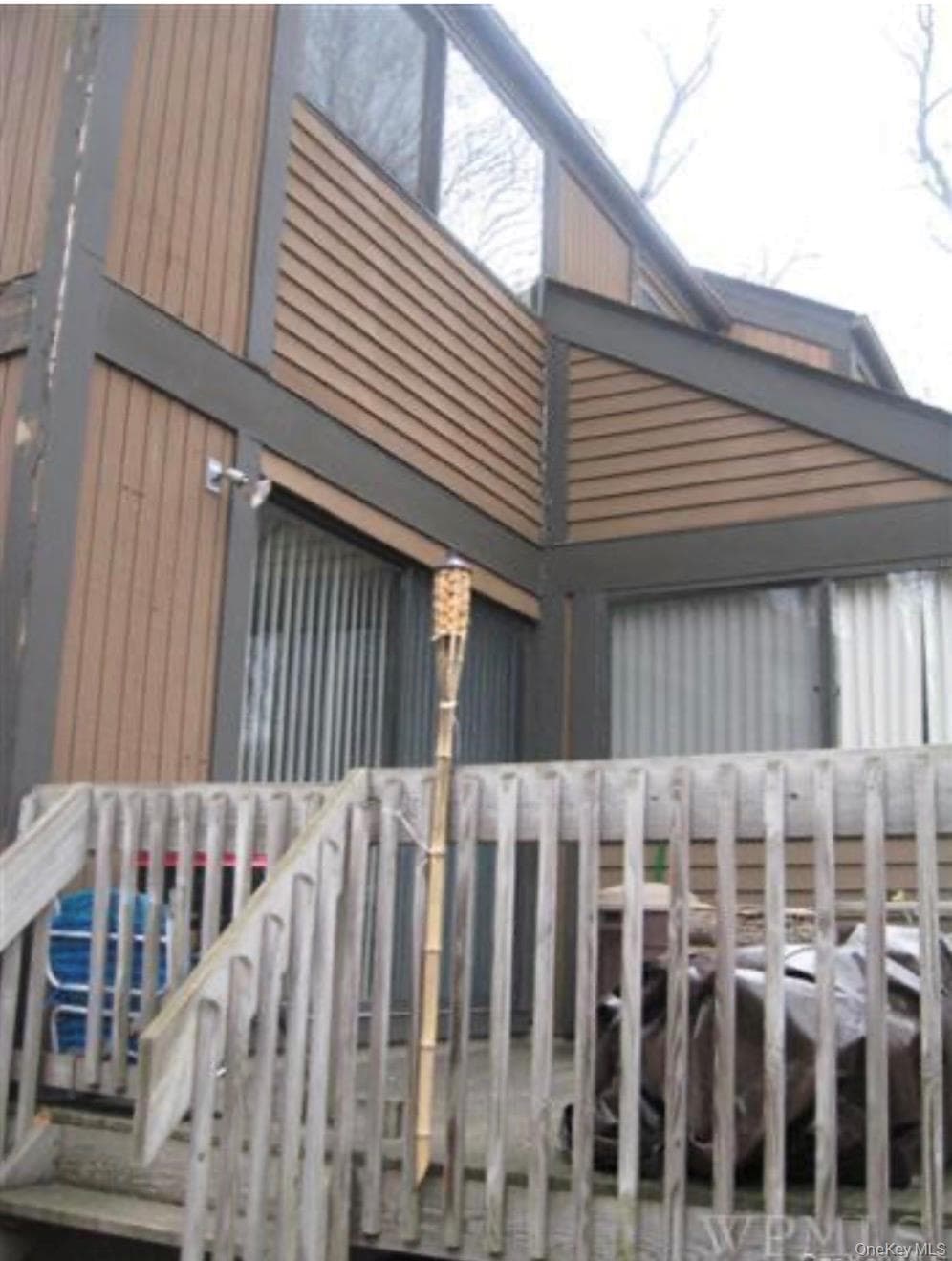 114 Round Hill Road thumbnail 9