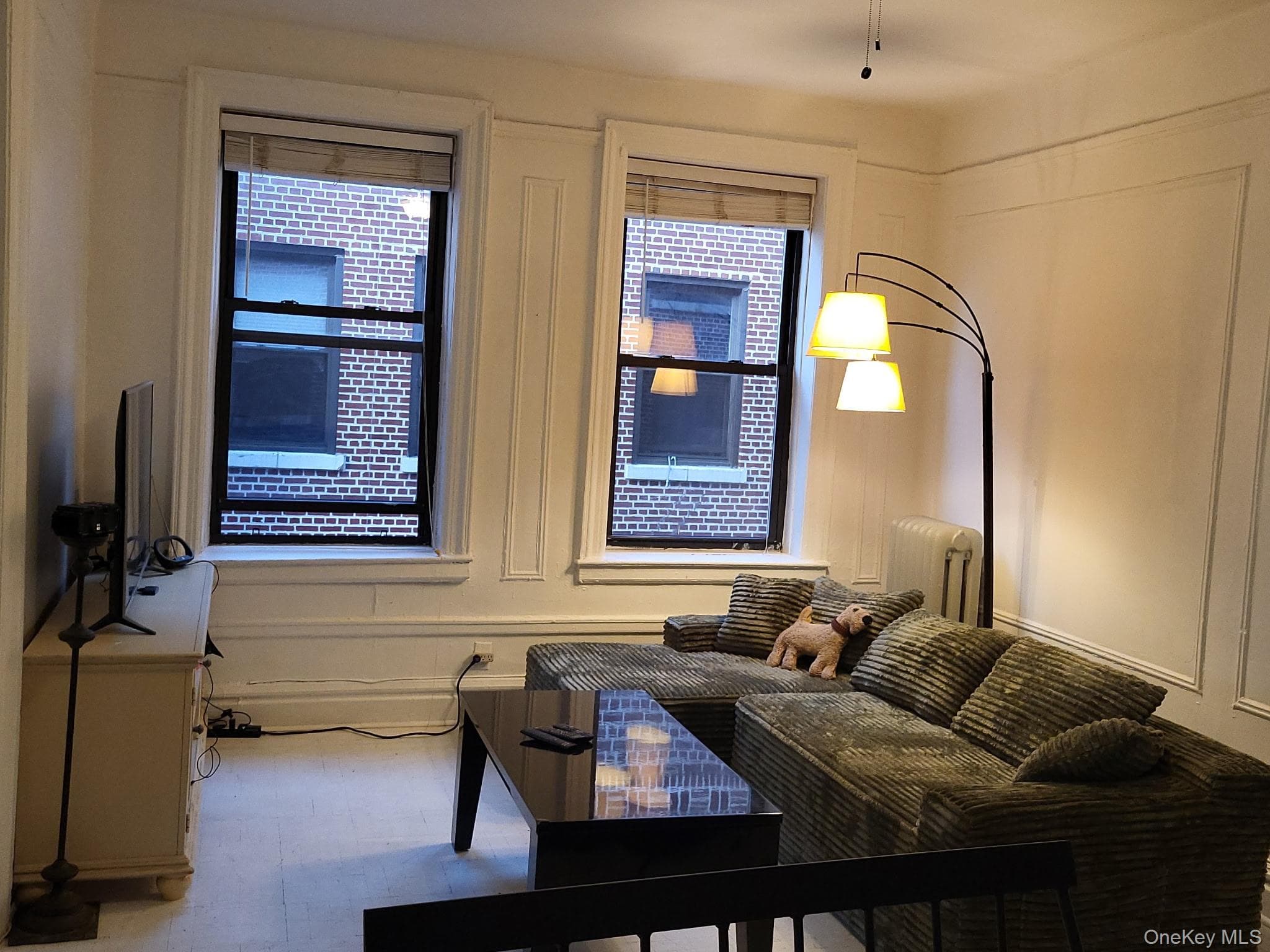 1974 Lafontaine Avenue Unit: 4E thumbnail 4