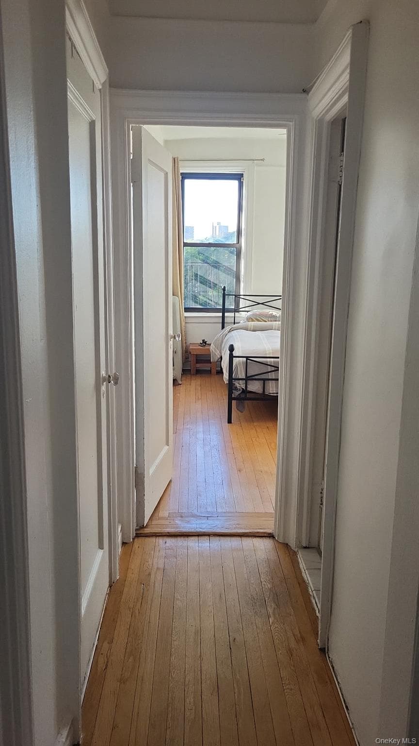 1974 Lafontaine Avenue Unit: 4E thumbnail 10