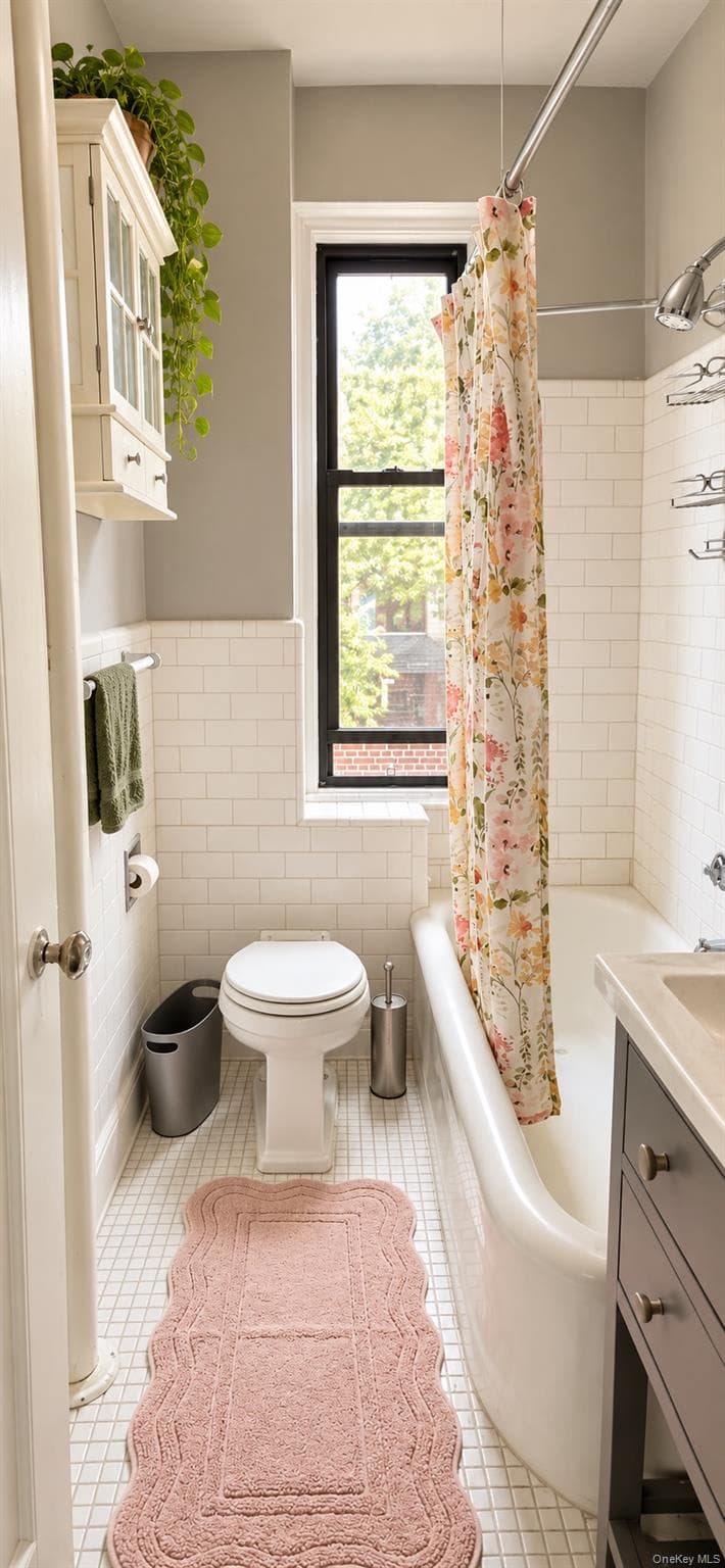 1974 Lafontaine Avenue Unit: 4E thumbnail 6